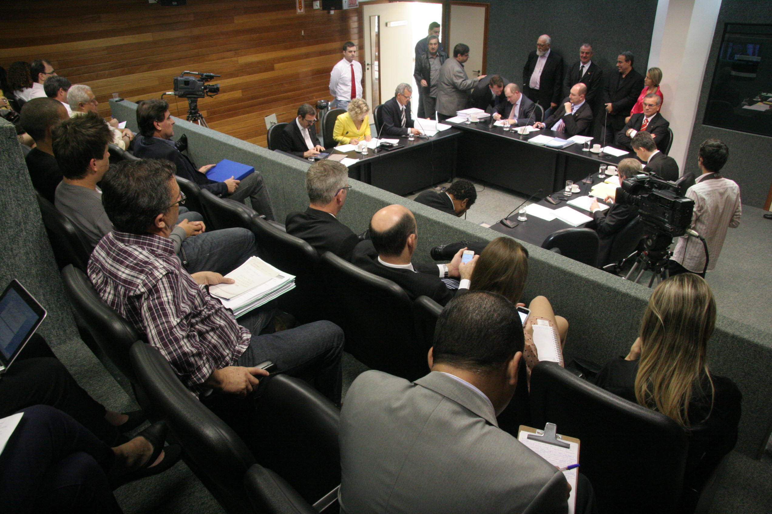 Comissão de Constituição e Justiça