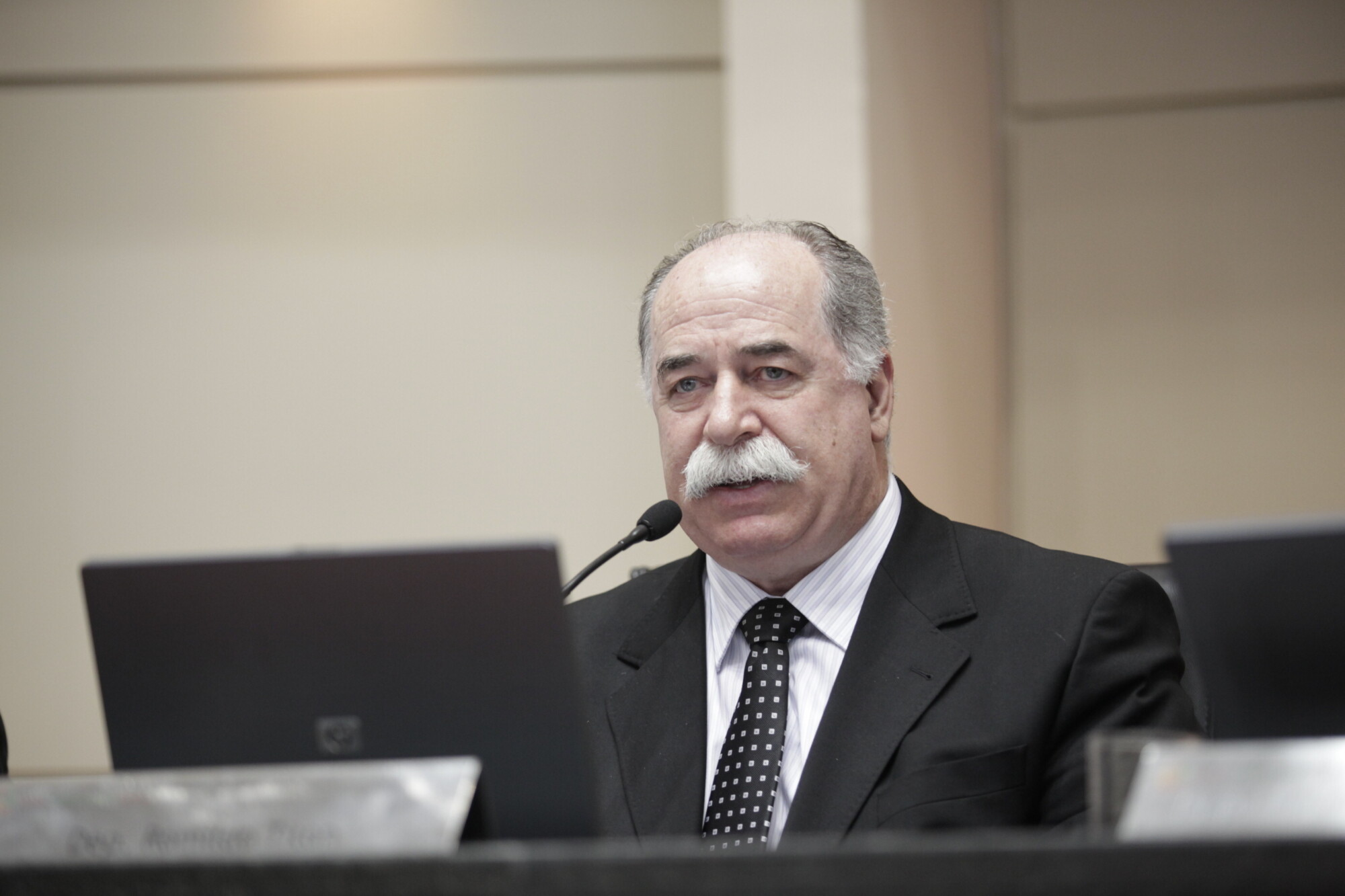 Deputado Titon assumirá Presidência da Assembleia Legislativa por 16 dias