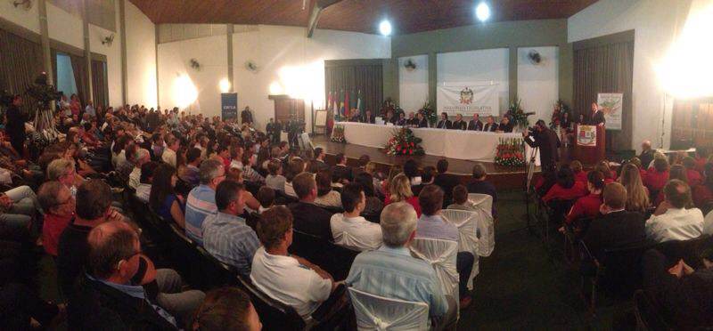 Sessão solene em homenagem aos 50 anos de Antônio Carlos