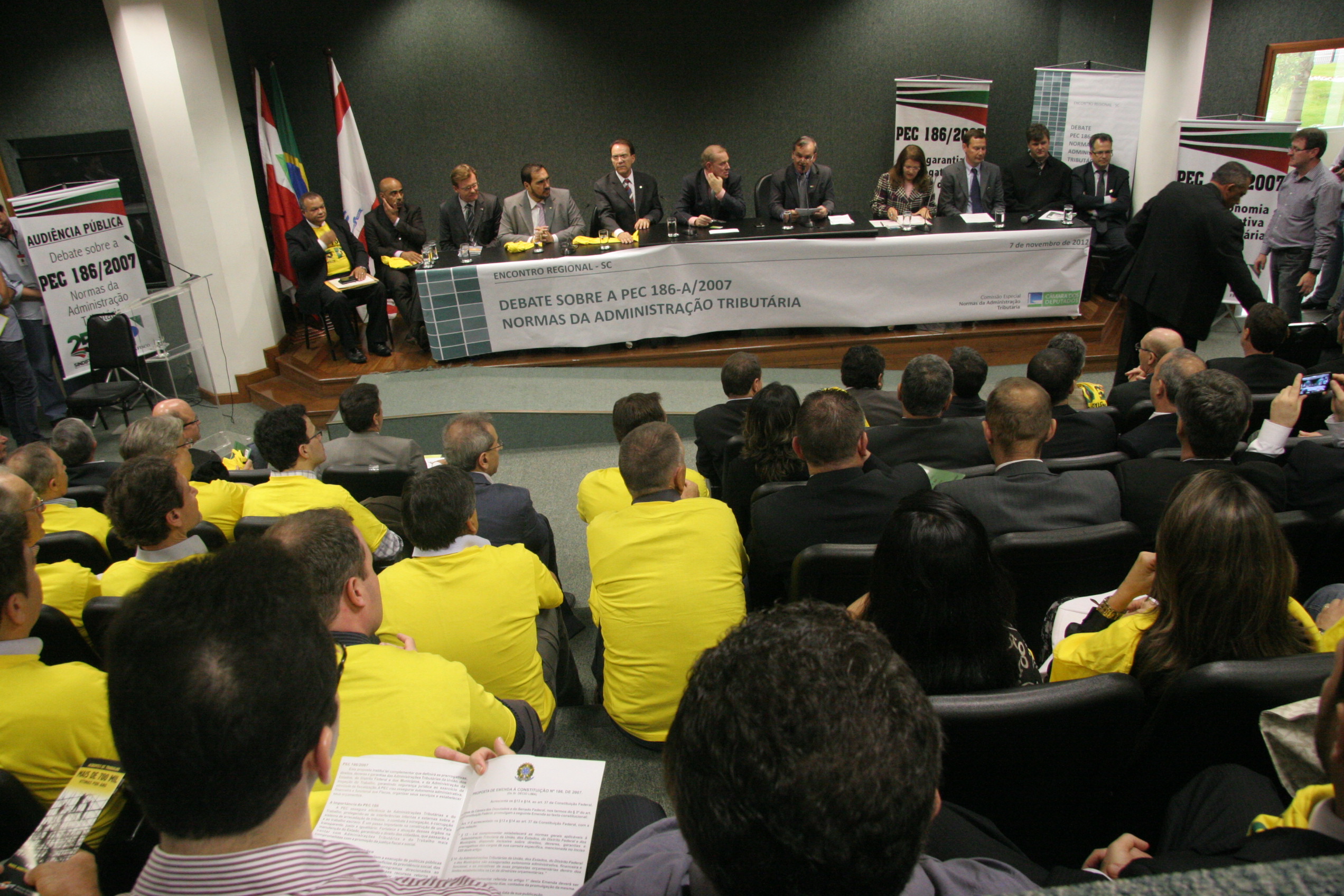 A.P. PEC - 186 - Foto: Eduardo Guedes de Oliveira/Agência AL