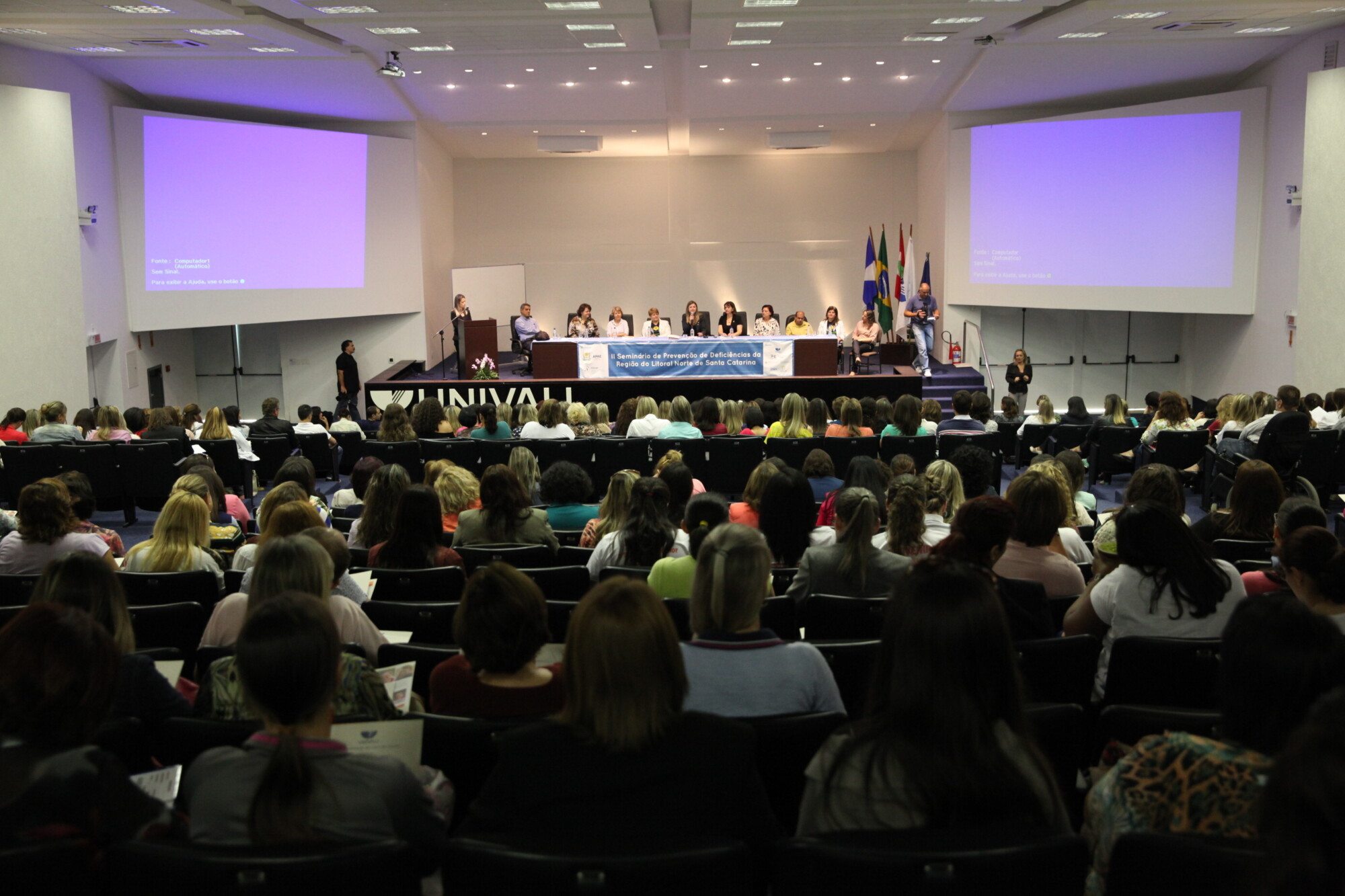 Seminário de Prevenção de Deficiências reúne profissionais da saúde