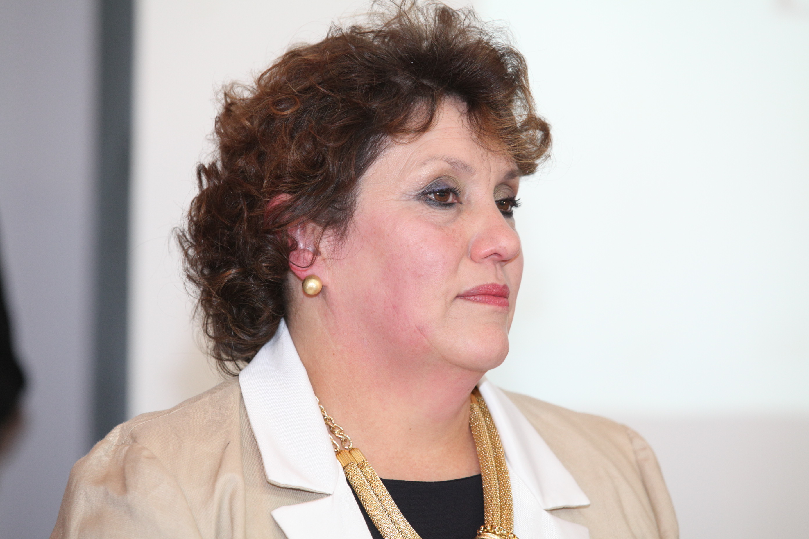 Sessão Solene em Homenagem à Escola de Educação Básica São Bentoo - Diretora Zuleica Maria Souza