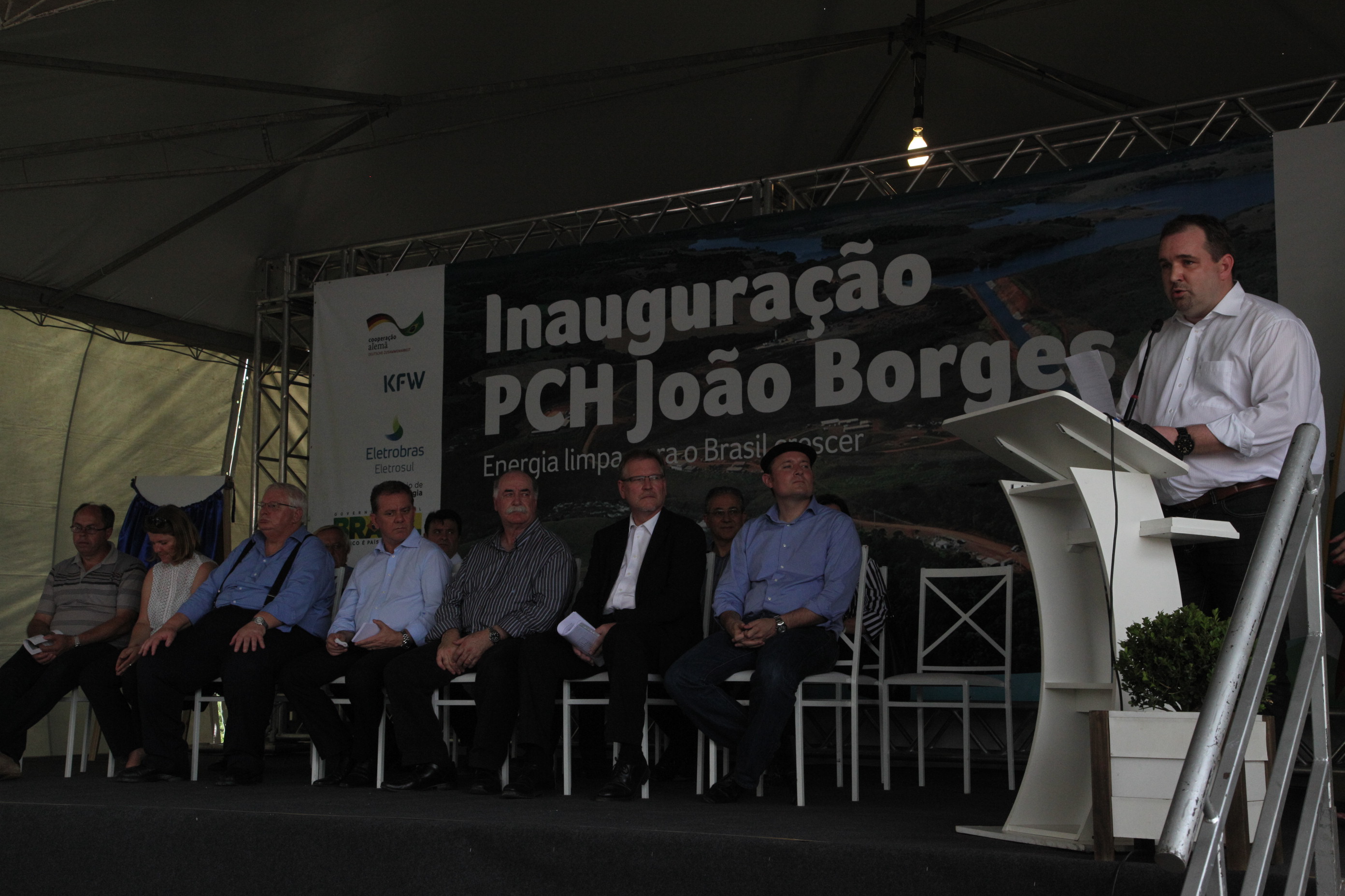 Vista parcial da barragem da PCH João Borges - Adré Ahlert - Diretor do Departamento da América Latina e Caribe