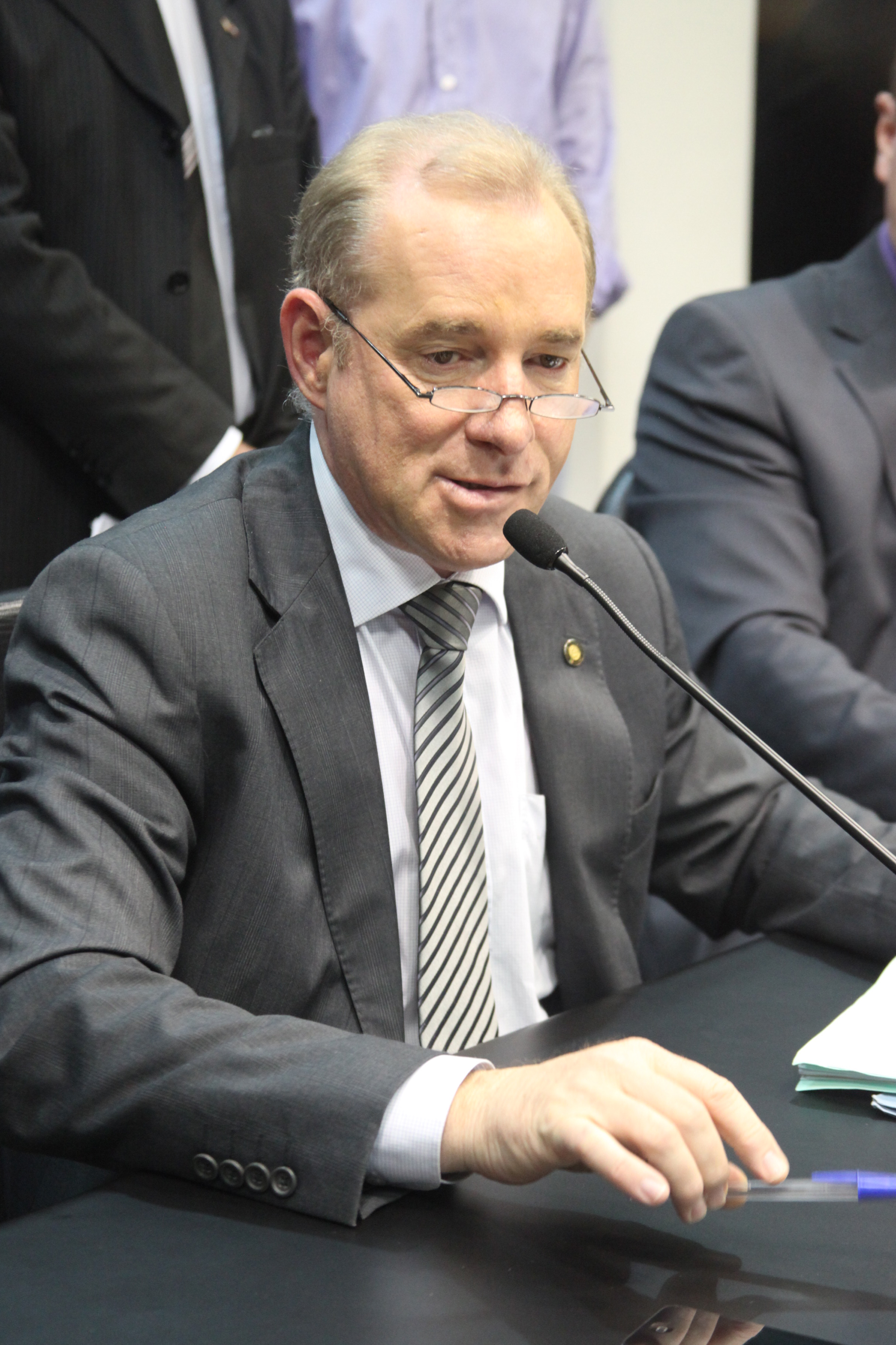 Deputado Aldo Schneider (PMDB). Comissão de Constituição e Justiça. Foto: Leonardo Gonçalves / Agência AL