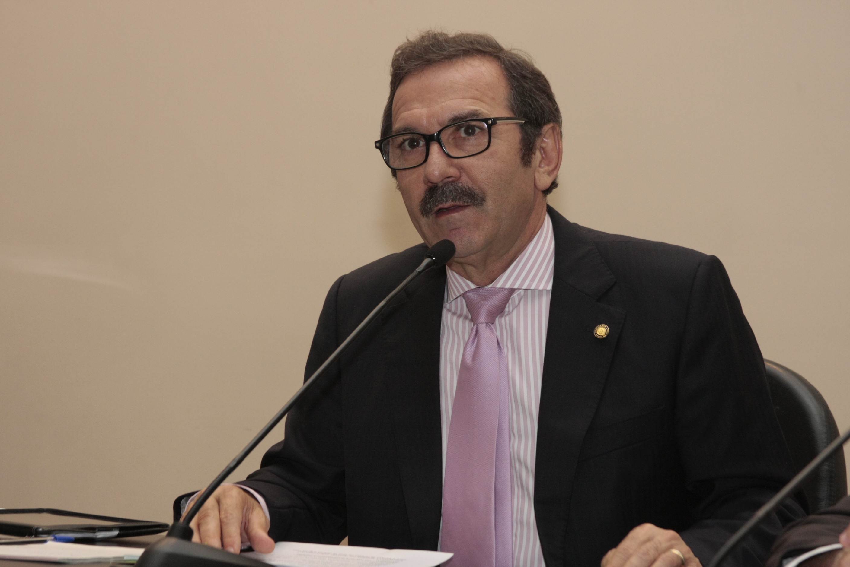 Deputado Serafim Venzon (PSDB). Audiência Pública sobre A Gestão do Fundo Estadual de Saúde. Foto: Fábio Queiroz / Agência AL