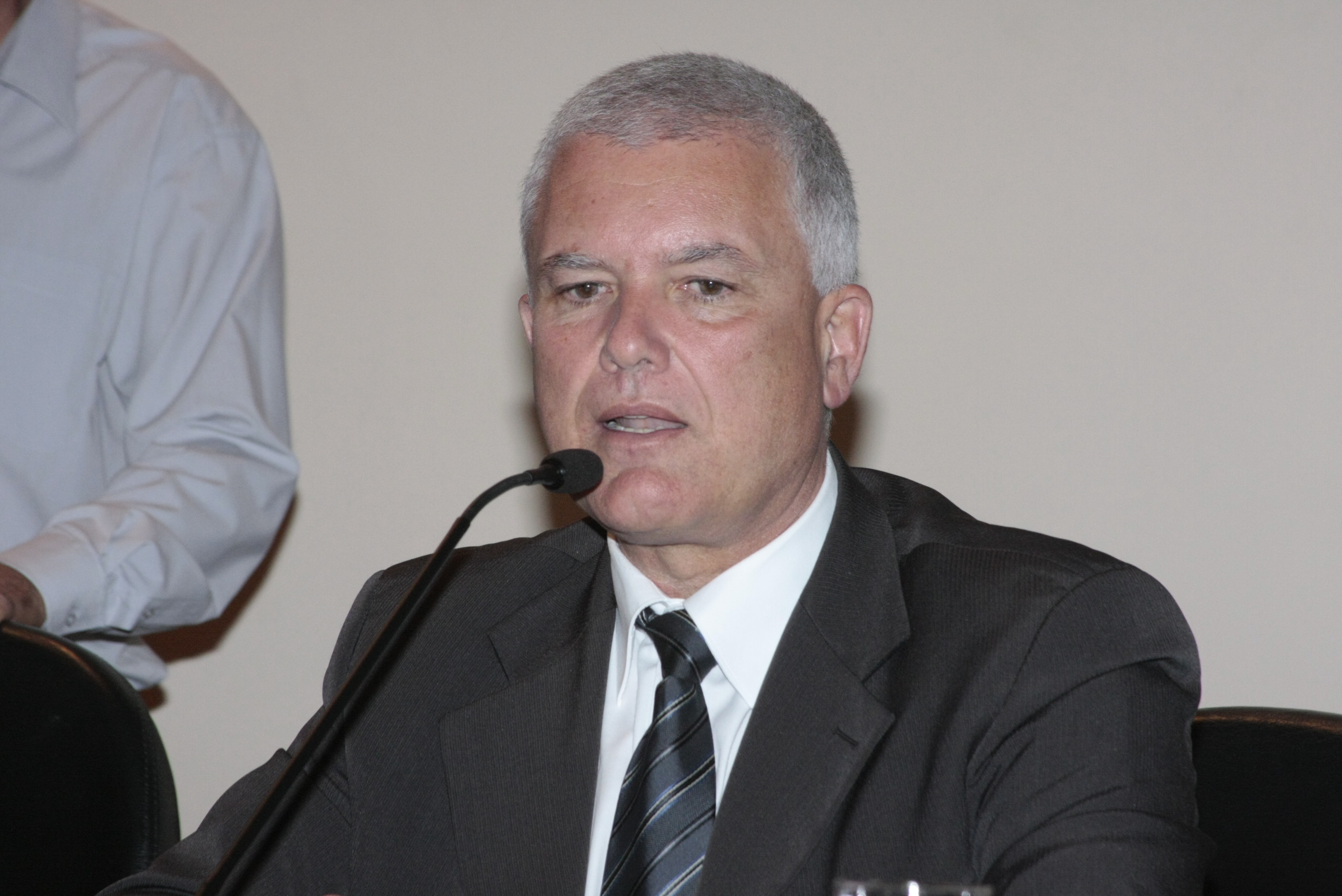 Deputado Jorge Teixeira (PSD). Audiência Pública sobre A Gestão do Fundo Estadual de Saúde. Foto: Fábio Queiroz / Agência AL