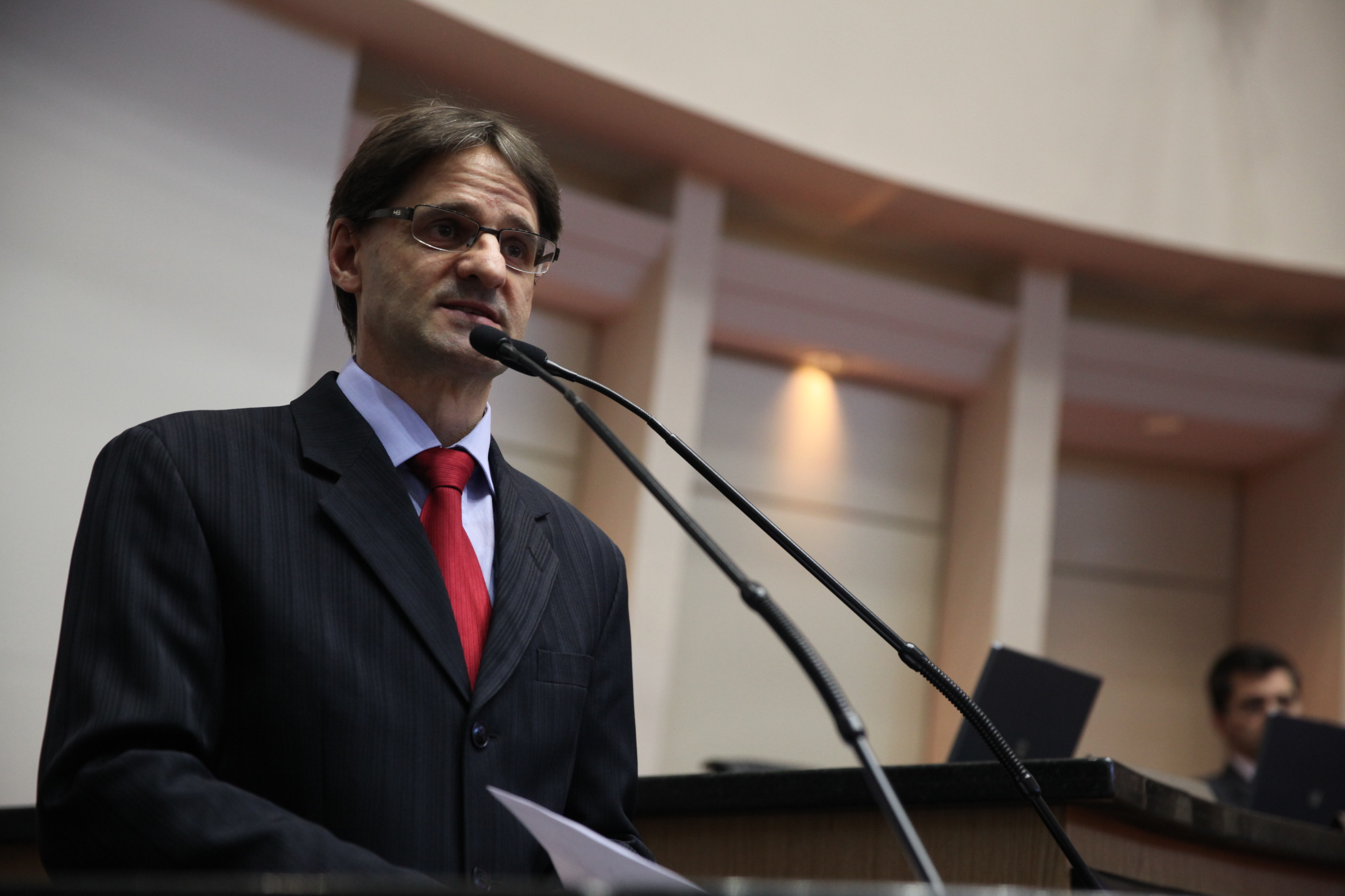 Sessão Ordinária  Plenário Osni Régis - Deputado Neodi Saretta (PT) - Foto : Lucas Gabriel Diniz / Agência AL