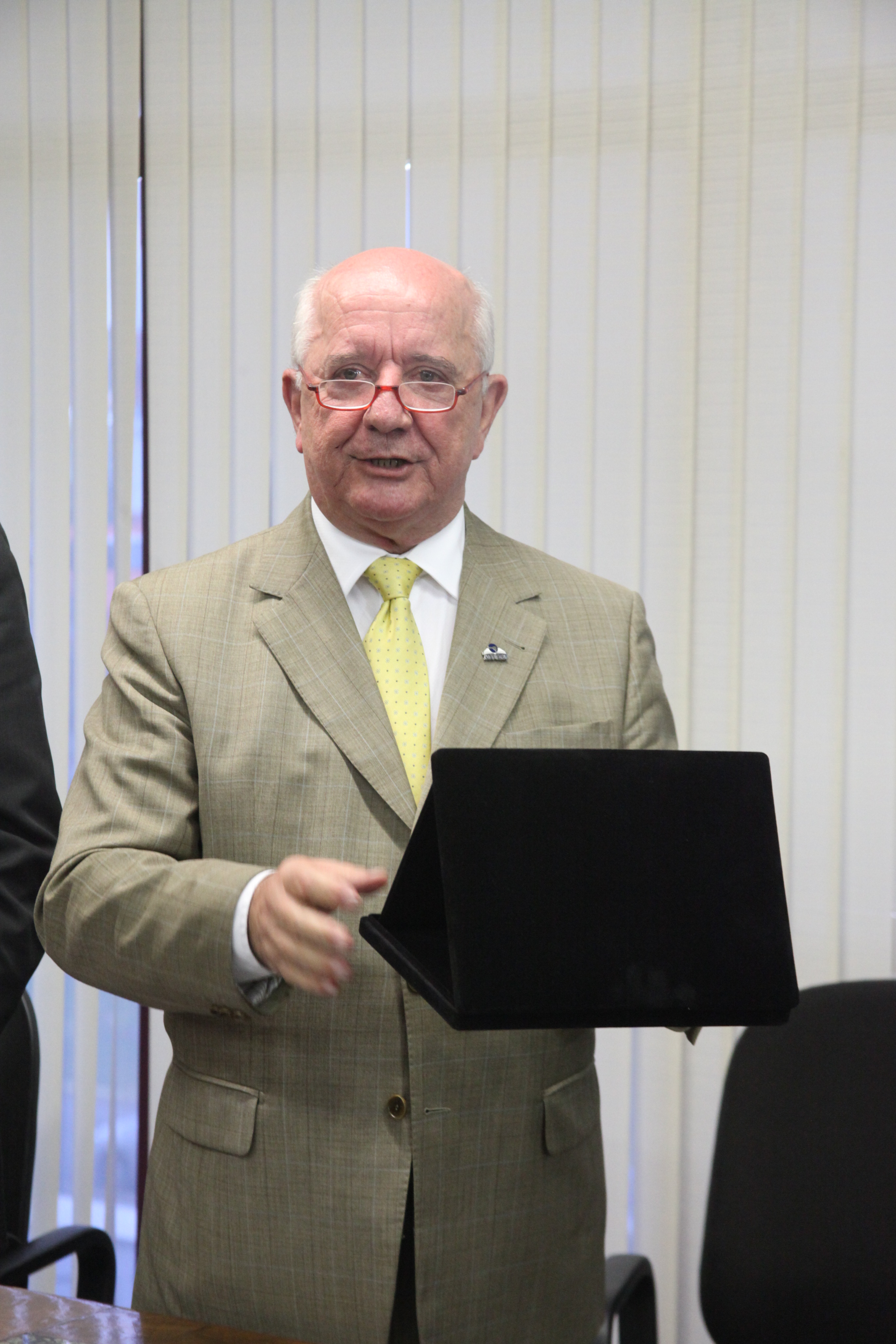 Ato de sanção de pacote de leis legislativas, entre elas a identificação biométrica neonatal. Foto: Leonardo Gonçalves