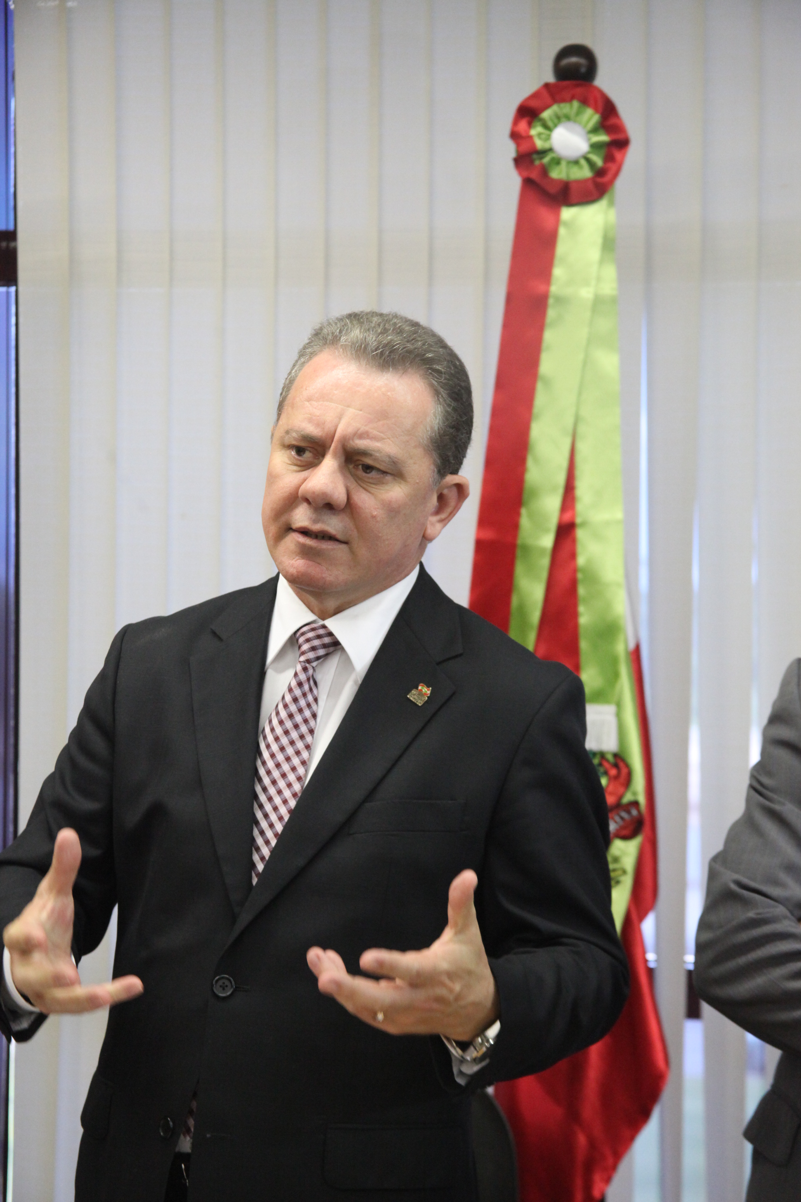 Ato de sanção de pacote de leis legislativas, entre elas a identificação biométrica neonatal. Foto: Leonardo Gonçalves