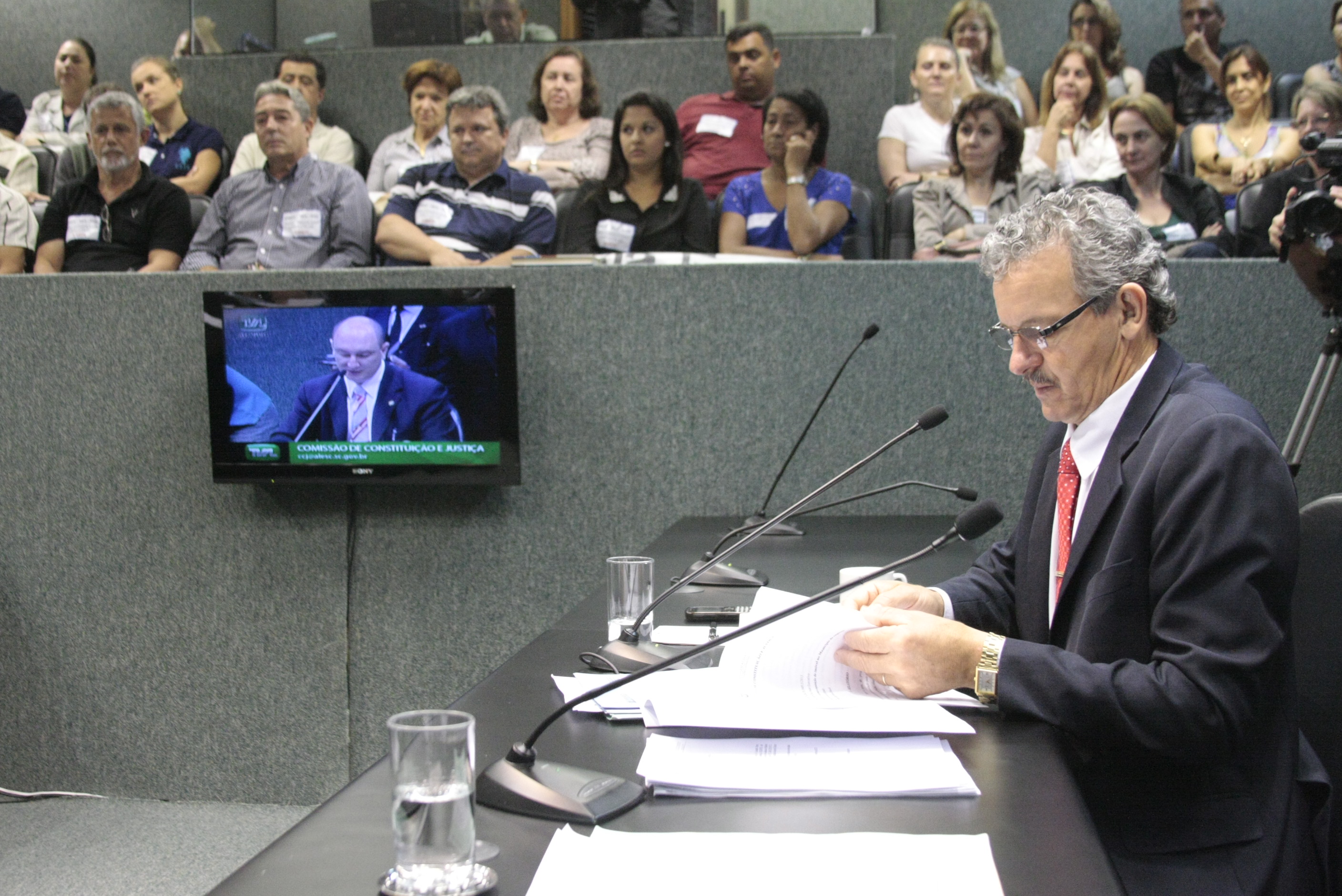 Reunião da Comissão de Constituição e Justiça. Foto: Fábio Queiroz / Agência AL