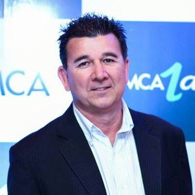 Jornalista Joaquim Lacerda, da Bandeirantes AM, de Itajaí, pergunta ao deputado Volnei Morastoni