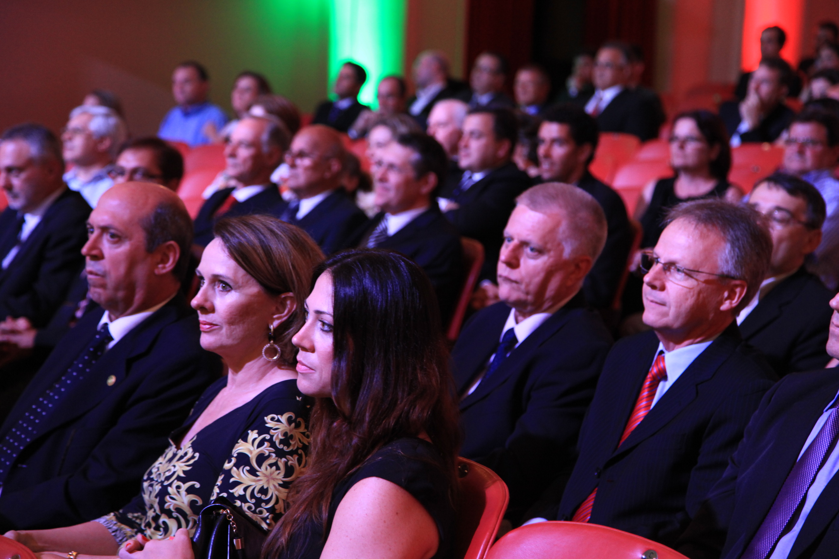 Sessão Solene em homenagem ao Sindicato do Comércio Varejista de Blumenau - SINDILOJAS pela passagem do seu cinquentenário de Fundação. Foto: Miriam Zomer/Agência AL
