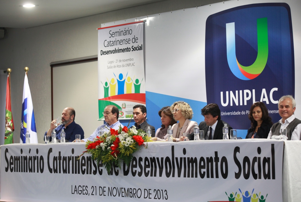 Seninário Catarinense de Desenvolvimento Social no Municipio de Lages SC