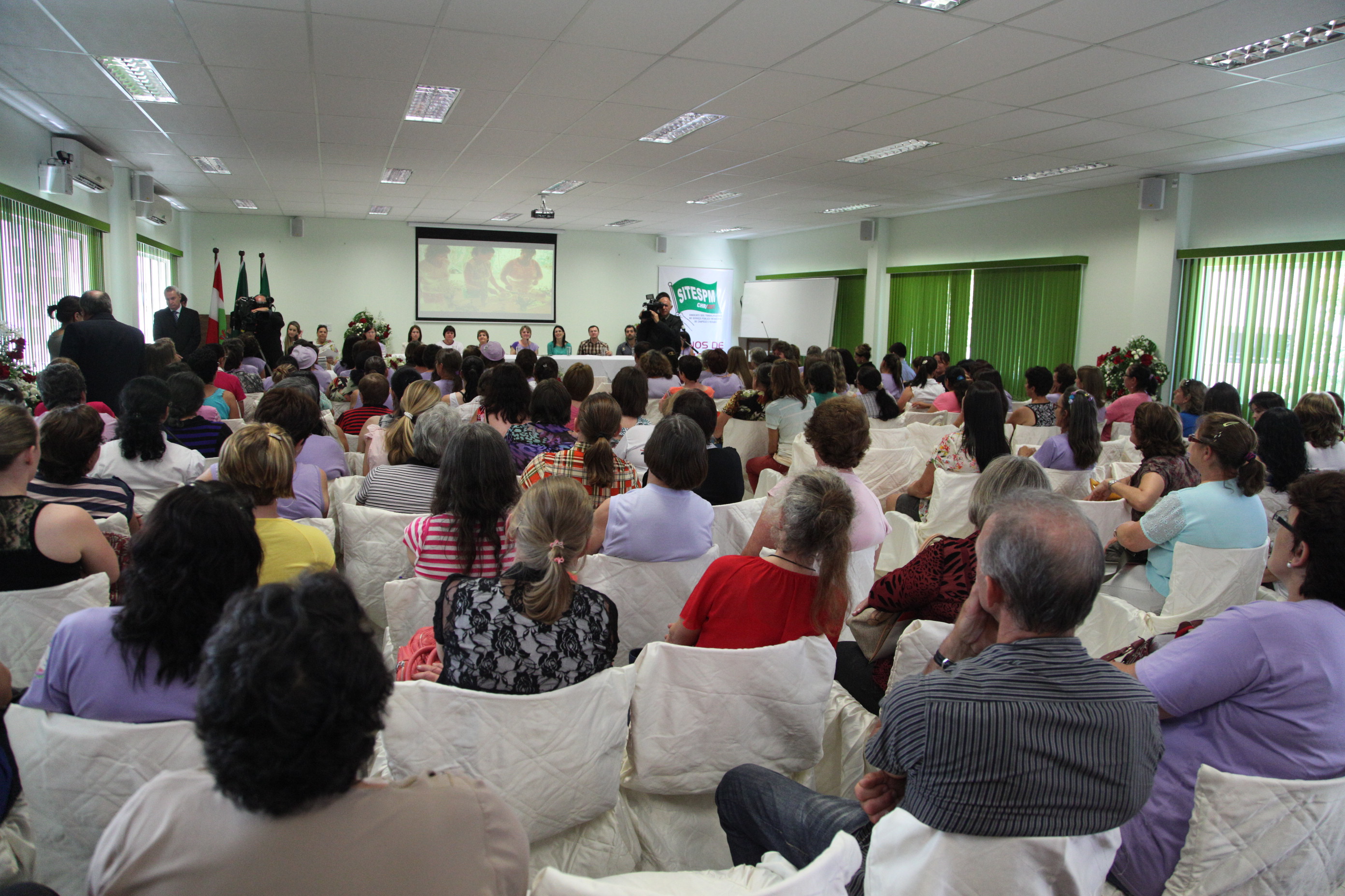 Sessão Solene em Homenagem ao Movimento de Mulheres Camponesas