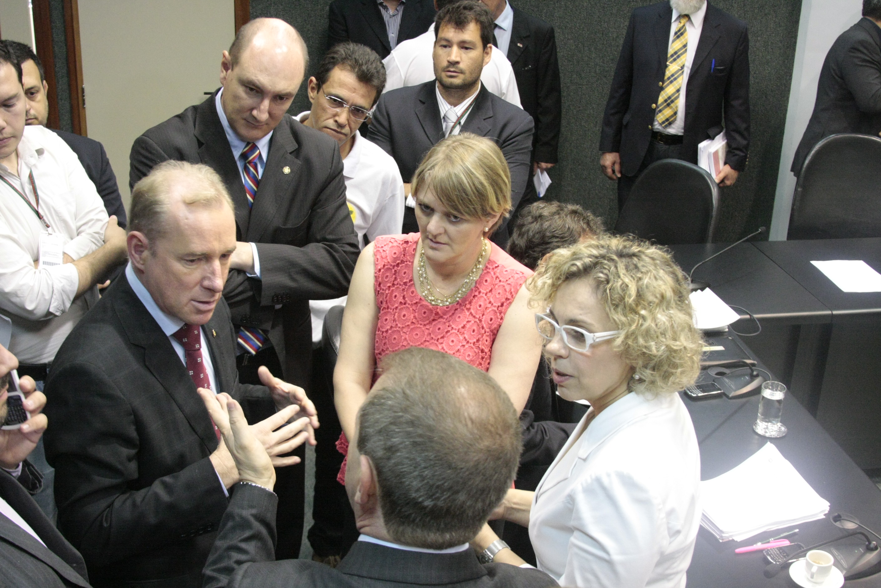 Reunião da Comissão de Constituição e Justiça. Foto: Fábio Queiroz / Agência AL