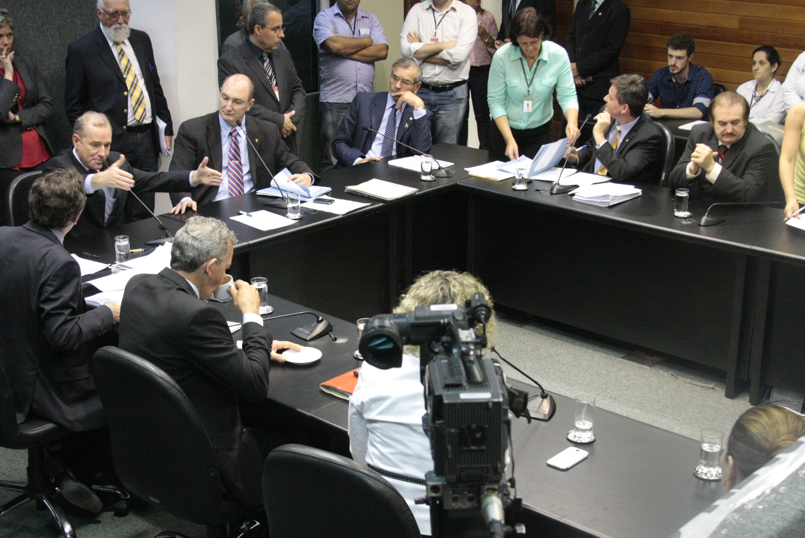 Reunião da Comissão de Constituição e Justiça. Foto: Fábio Queiroz / Agência AL