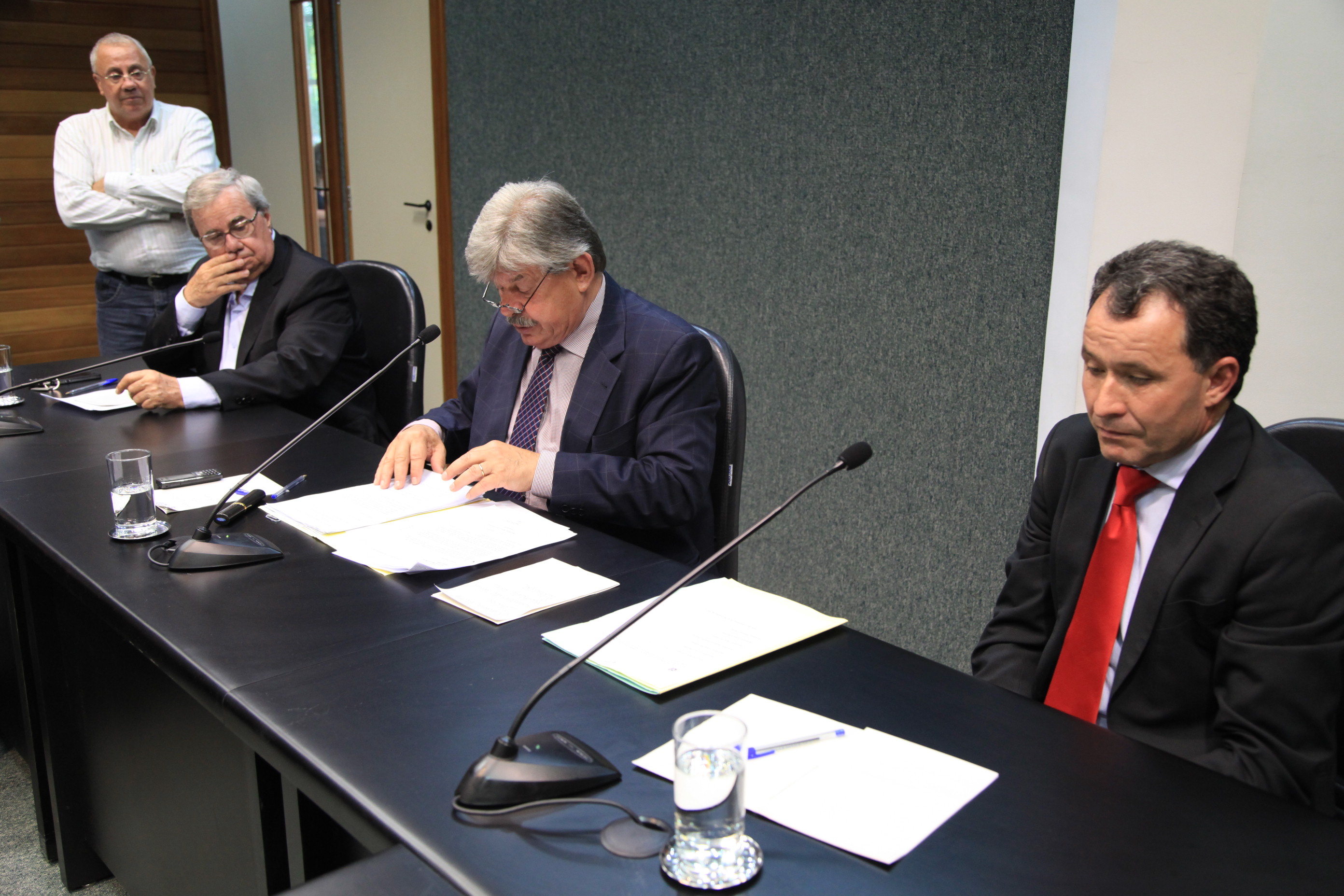 Reunião da Comissão de Transportes e Desenvolvimento Urbano. Foto: Miriam Zomer/ Agência AL