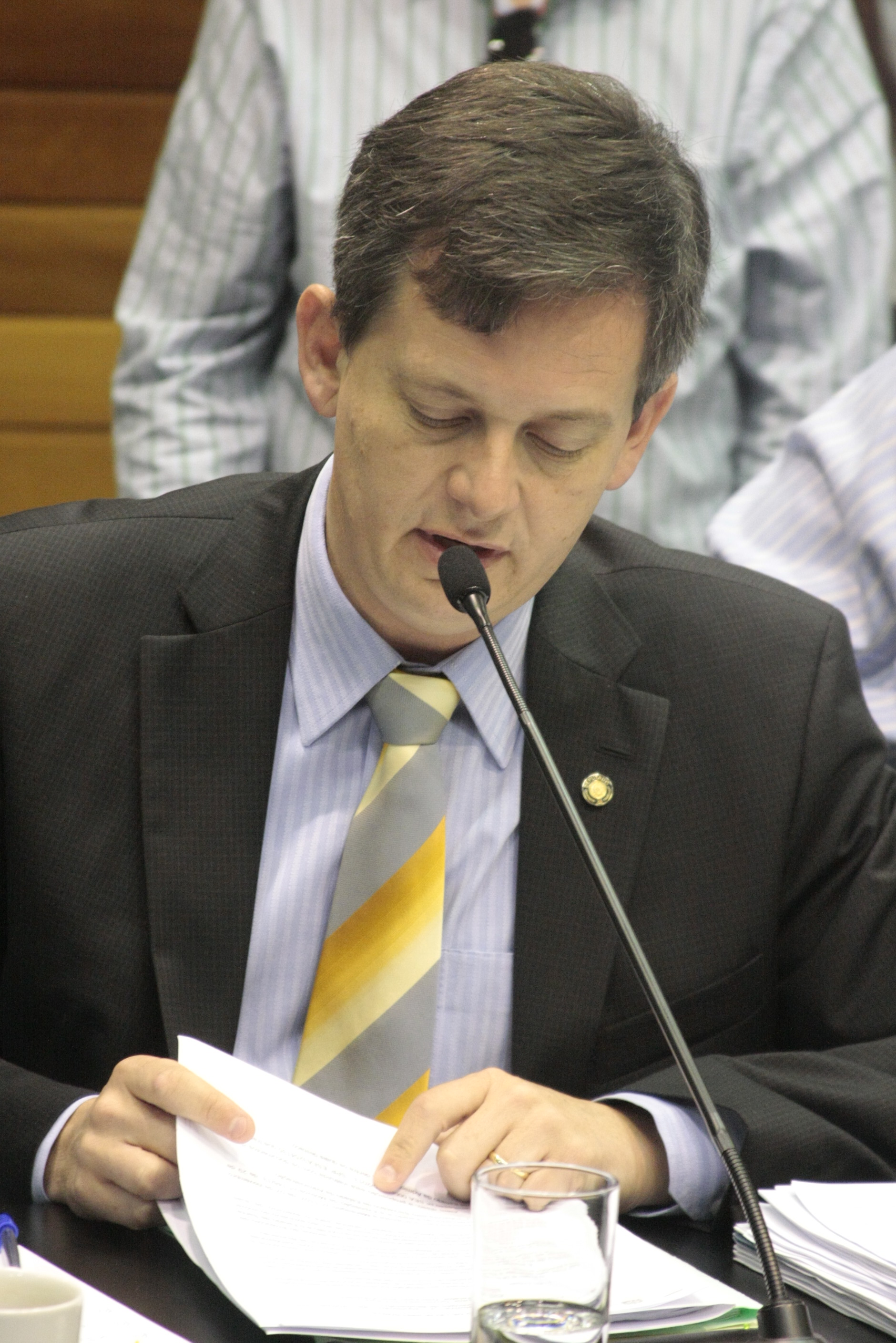 Deputado Jean Kuhlmann (PSD). Reunião da Comissão de Constituição e Justiça. Foto: Fábio Queiroz / Agência AL
