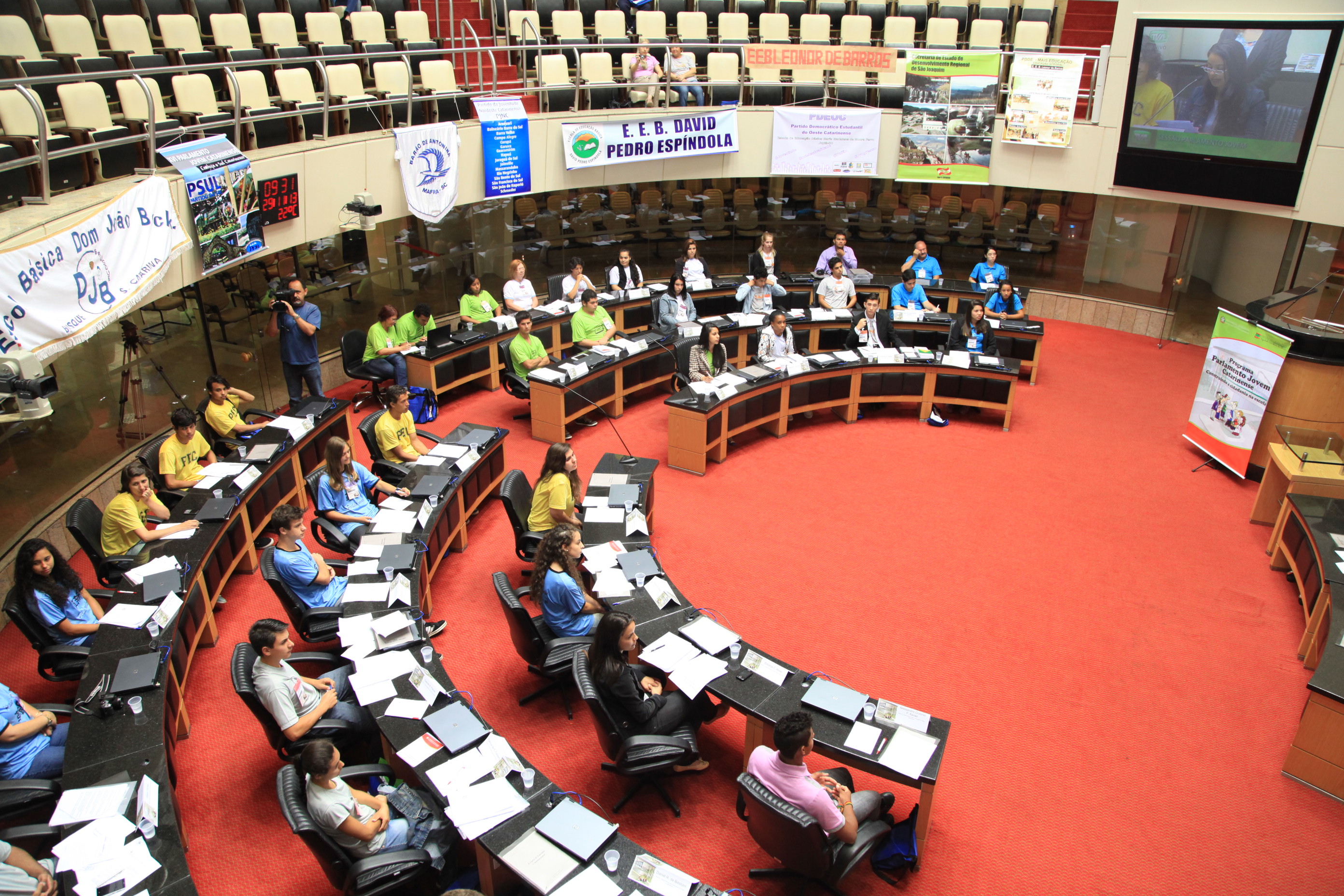 16ª Edição do Programa Parlamento Jovem Catarinense - Plenário Osni Régis. Foto: Miriam Zomer/Agência AL