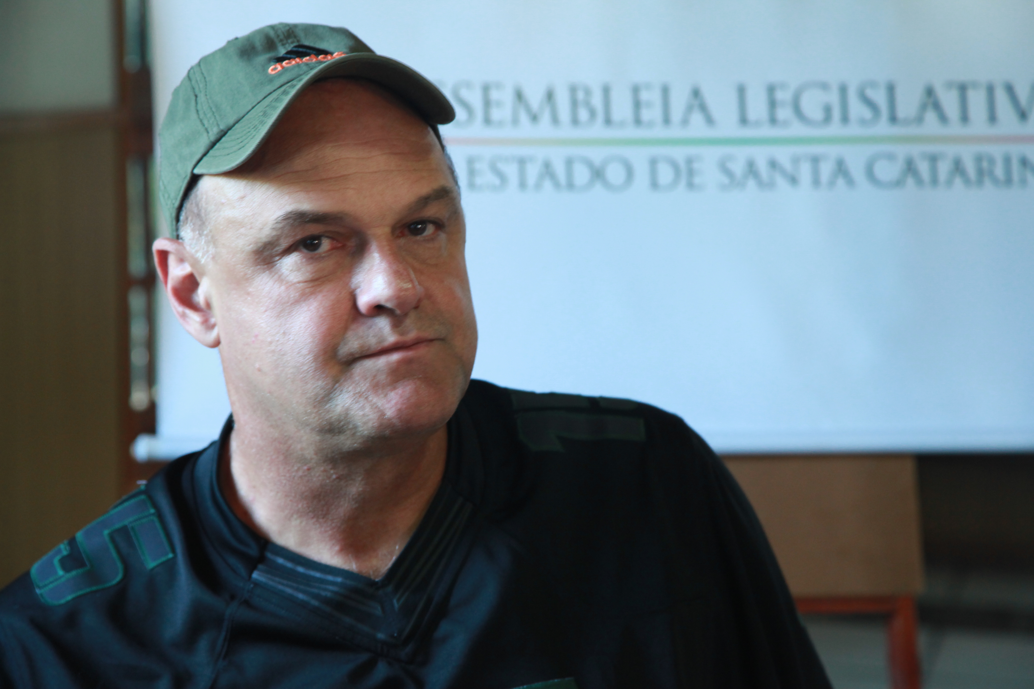 Coletiva com Oscar Schmidt