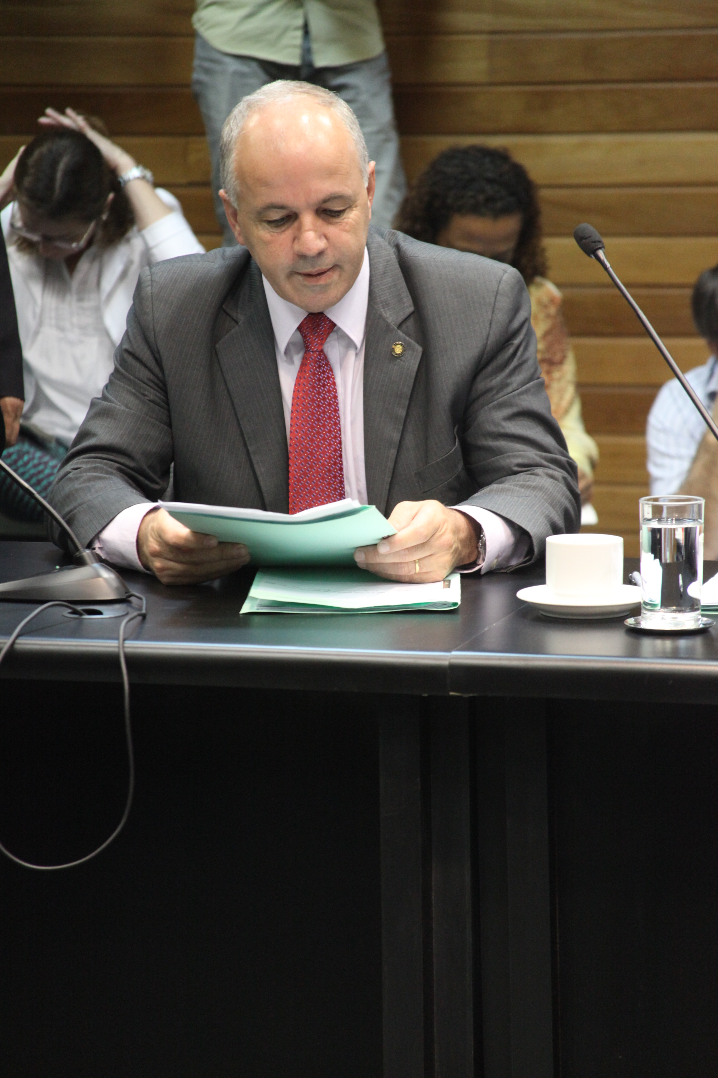 Deputado Sargento Amauri Soares (PSOL). Reunião da Comissão de Constituição e Justiça. Foto: Fábio Queiroz / Agência AL