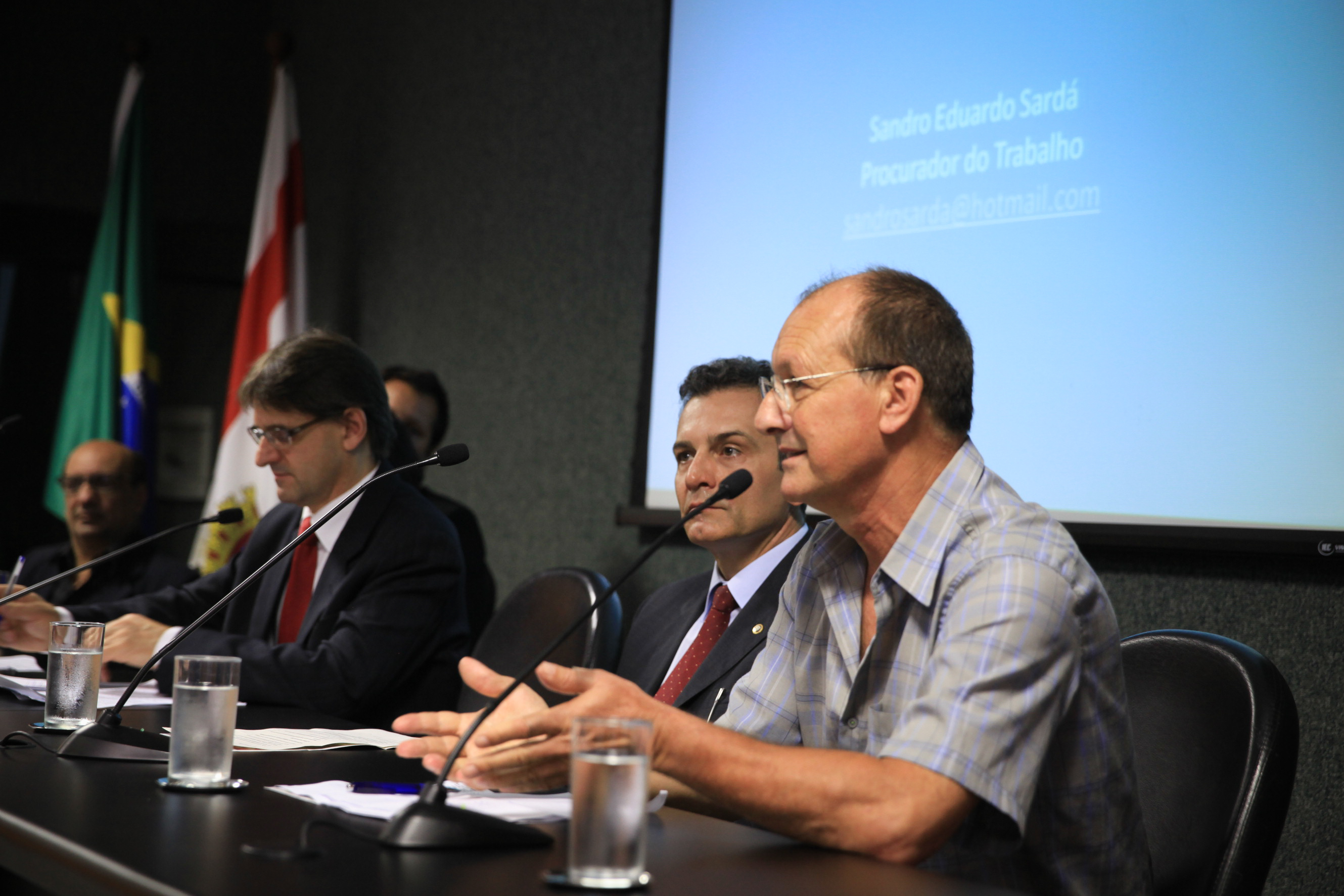 Frente Parlamentar em Defesa da Saúde do Trabalhador, sobre adoecimento dos trabalhadores. Foto: Jessica Genevro /Agência AL