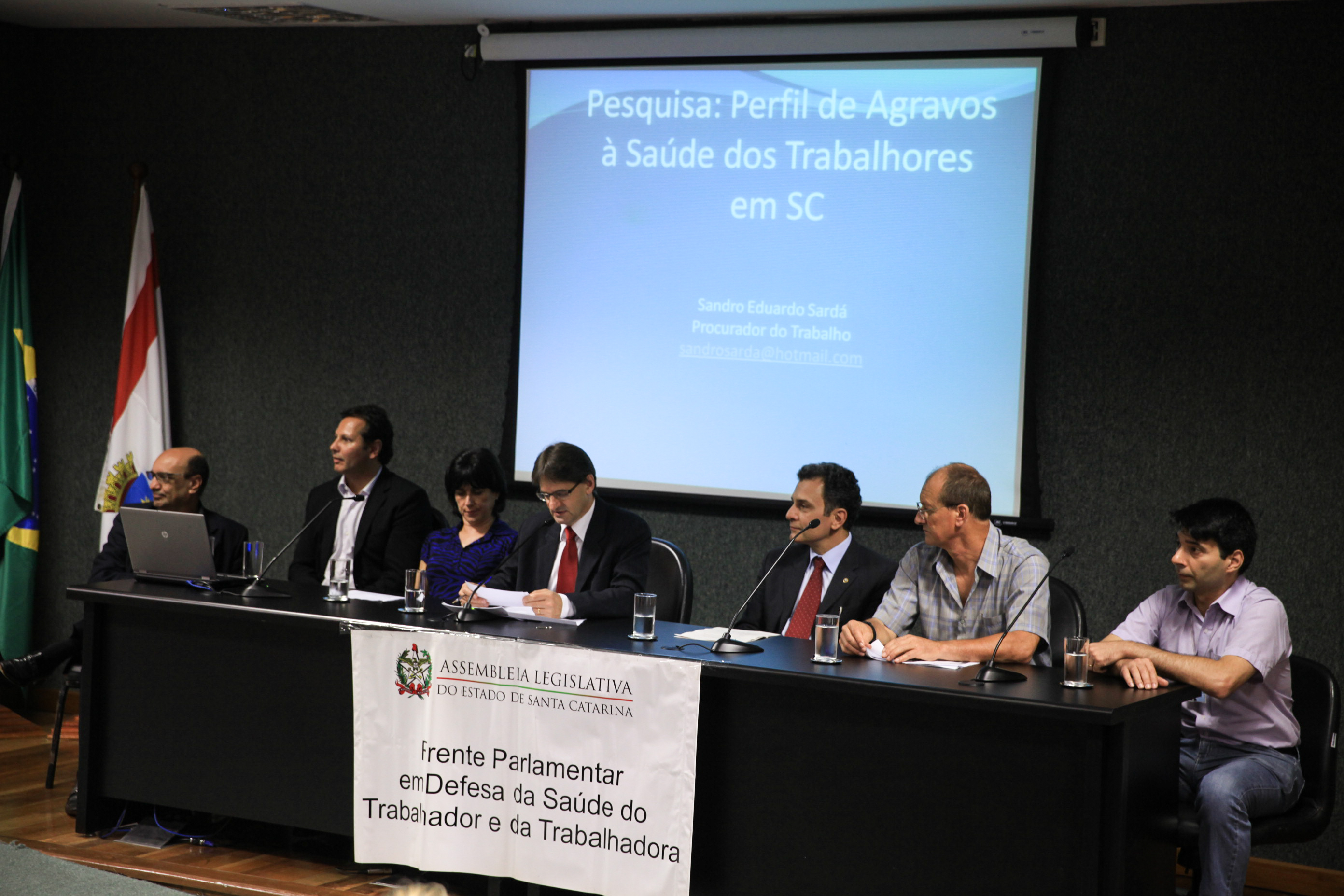 Frente Parlamentar em Defesa da Saúde do Trabalhador, sobre adoecimento dos trabalhadores. Foto: Jessica Genevro /Agência AL