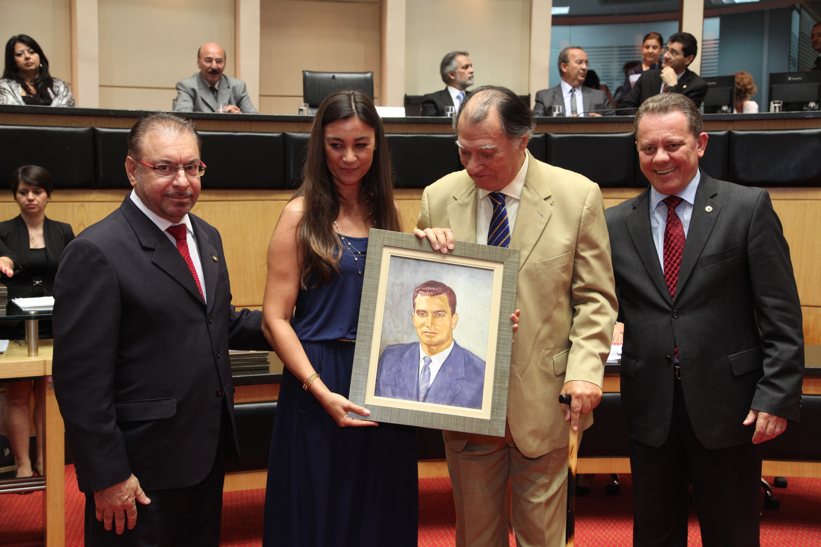 Deputado VOLNEY COLLAÇO DE OLIVEIRA recebe homenagem como Presidente na 2ª Legislatura – 1951 e 1953