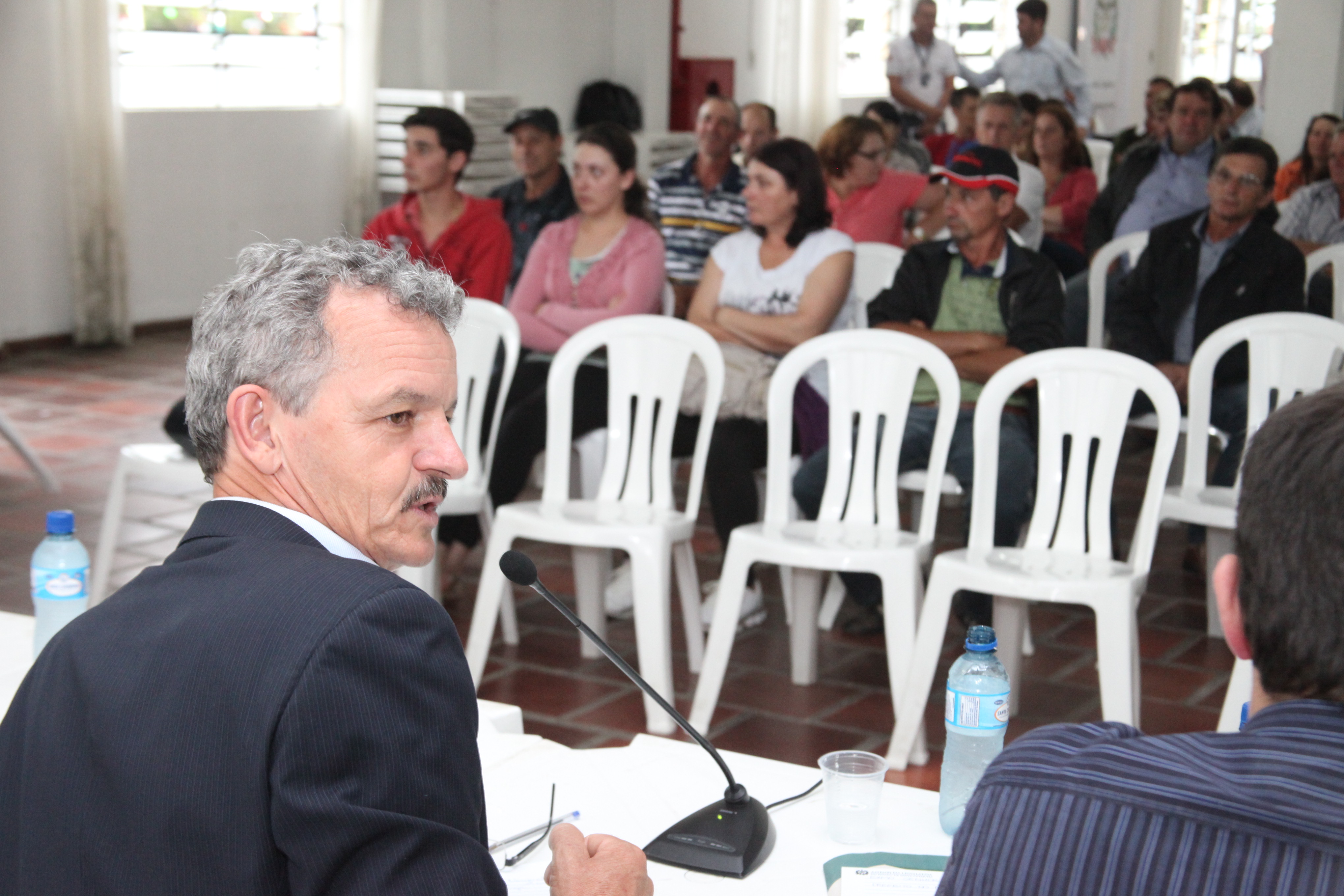 Audiência pública em Ituporanga para discutir o preço e o mercado da cebola. Foto: Fábio Queiroz / Agência AL