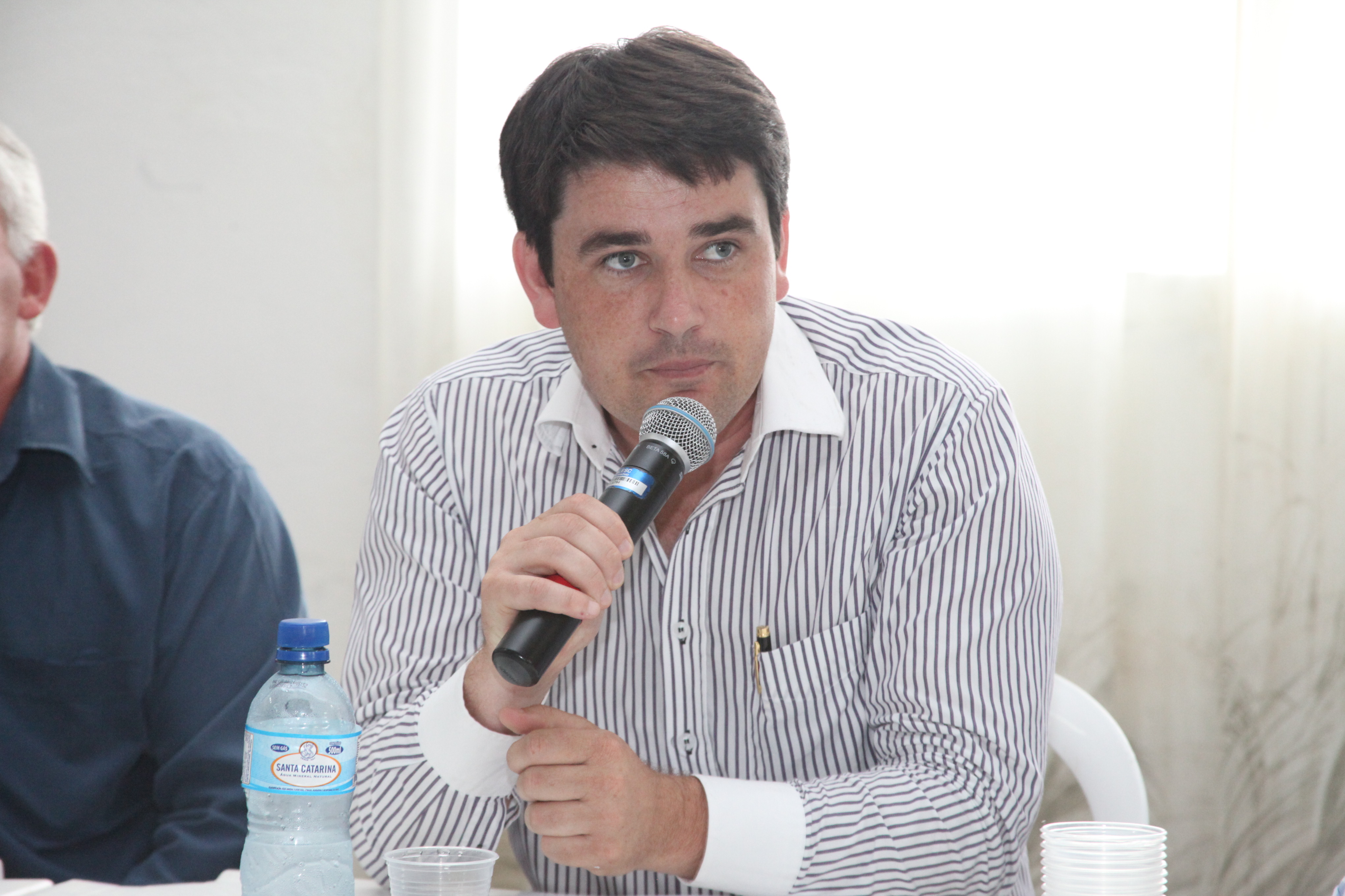 Marcos Rosar - presidente do Sindicato da Agricultura Familiar de Alfredo Wagner. Audiência pública em Ituporanga para discutir o preço e o mercado da cebola. Foto: Fábio Queiroz / Agência AL