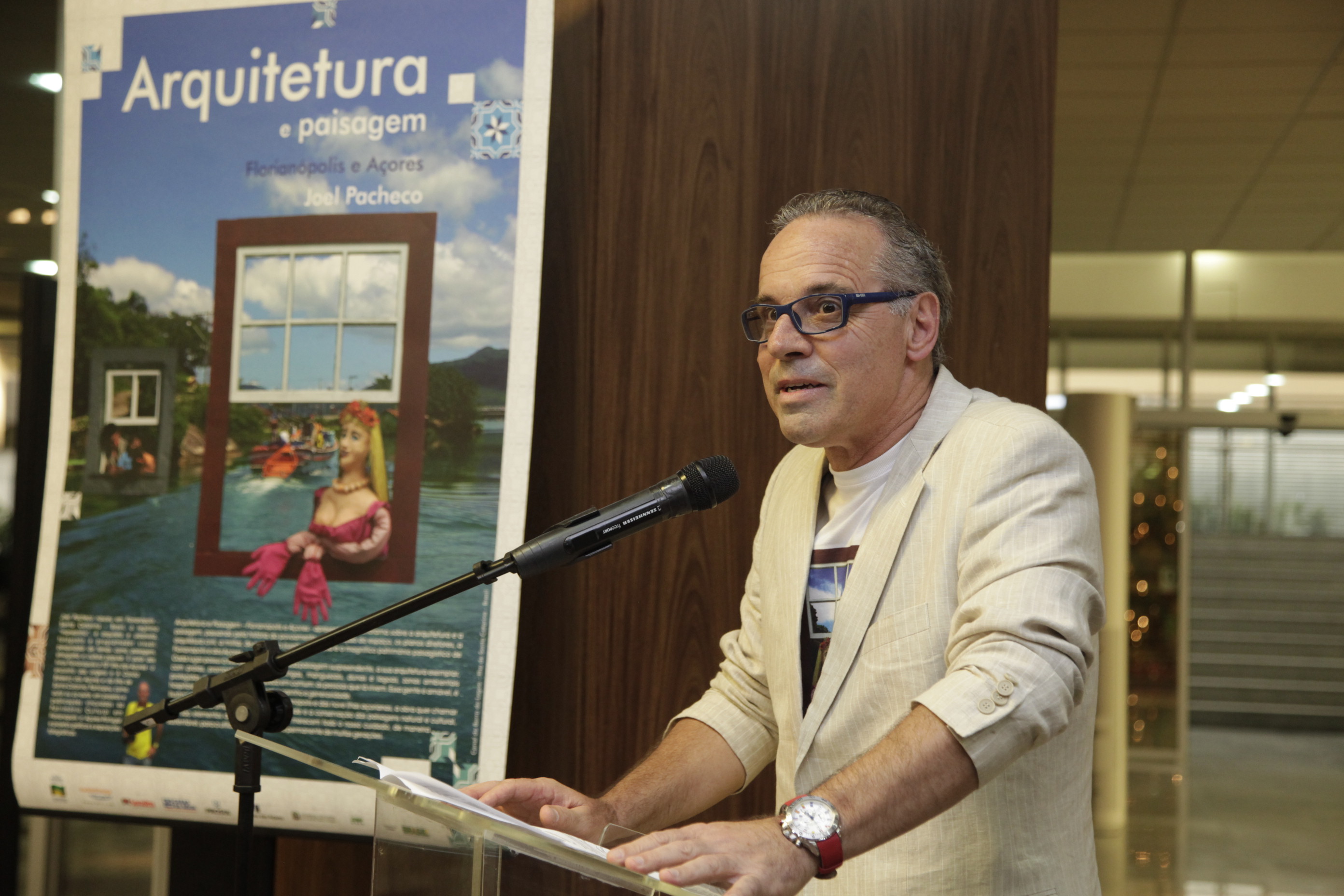 Lançamento do Livro  Arquitetura e Paisagem Florianópolis e Açores de Joel Pacheco