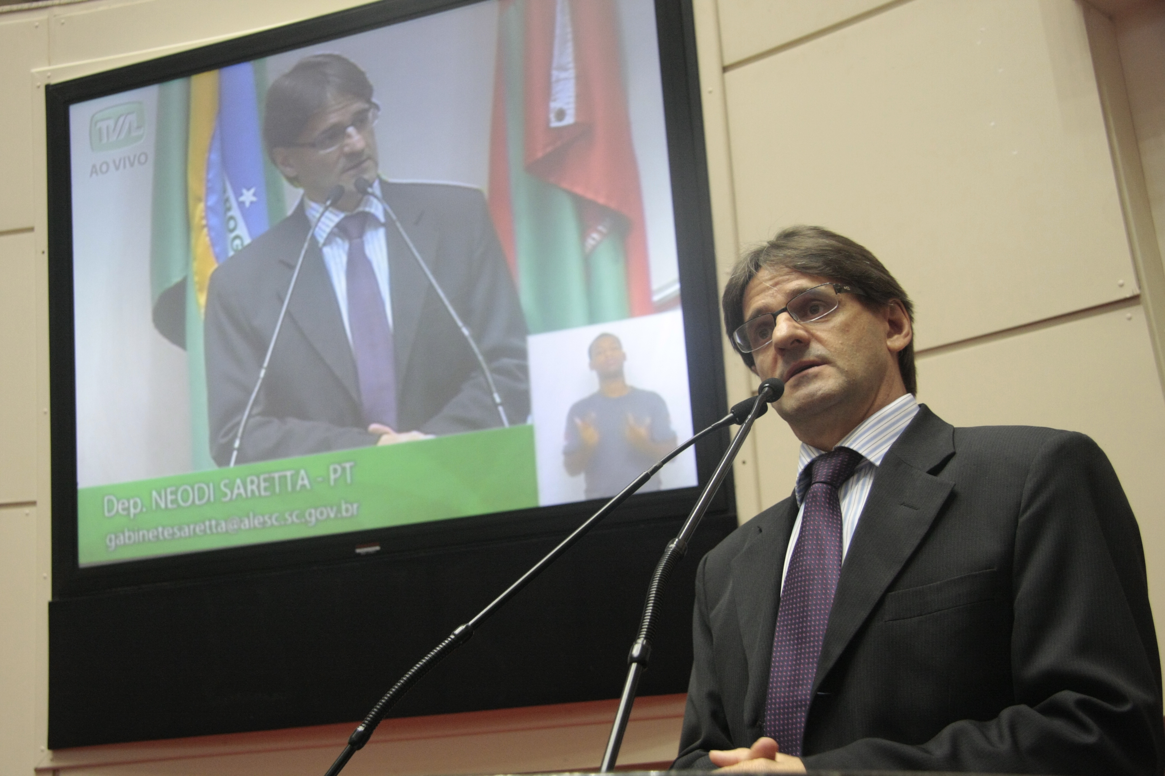 Deputado Neodi Saretta. Sessão Ordinária Plenário Osni Régis. Foto: Leonardo Gonçalves / Agencia AL