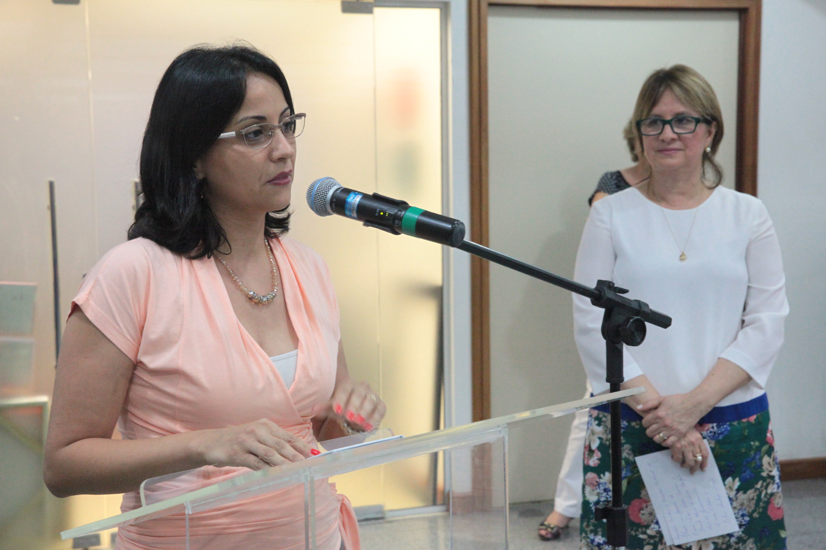 Lançamento Literário - Beijos que Curam - Foto: Lucas Gabriel Diniz / Agência AL