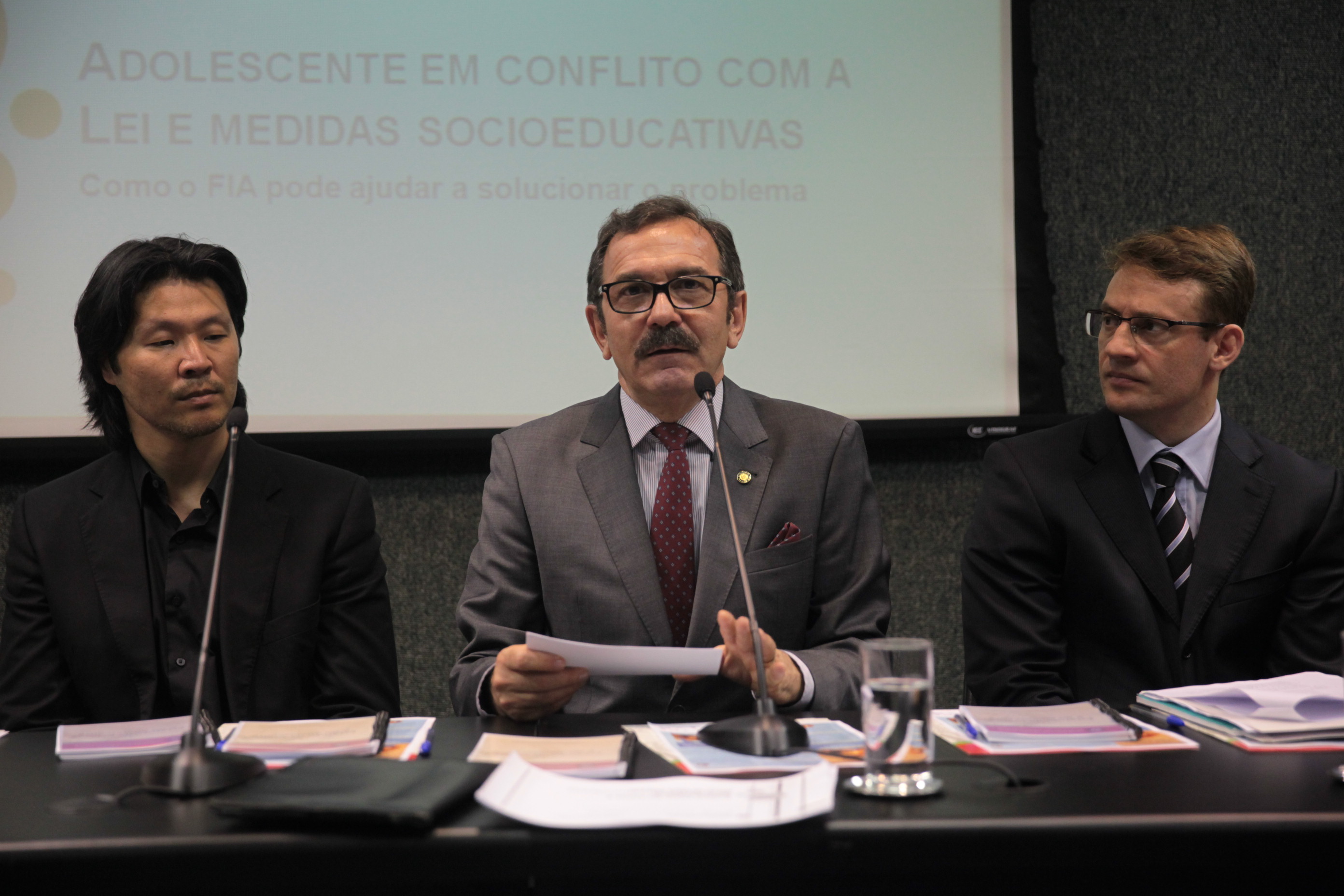 Audiência Pública da Comissão de Defesa dos Direitos da Criança e do Adolescente. Foto: Lucas Gabriel Diniz / Agência AL