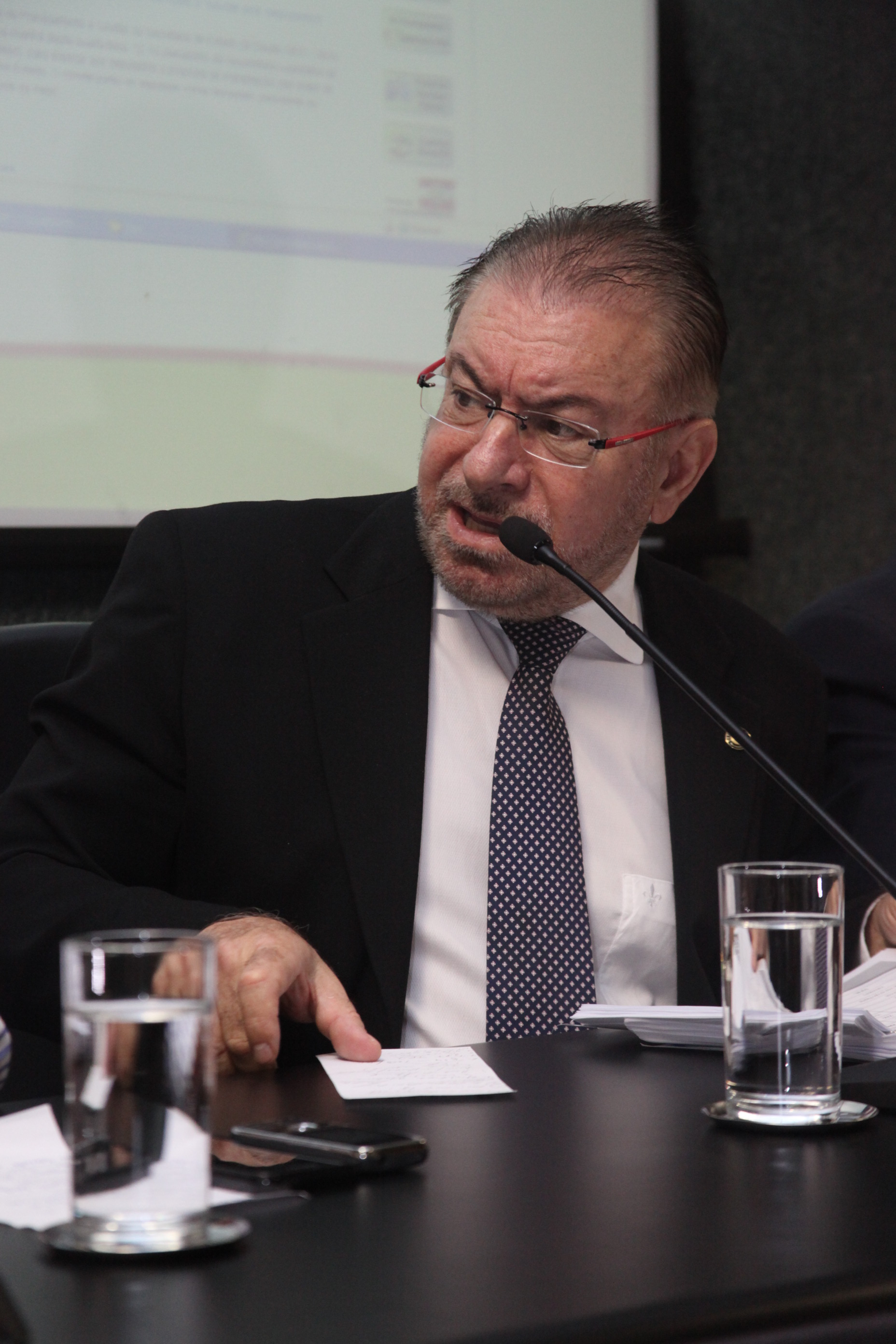 Deputado Volnei Morastoni (PT). Audiência Pública - Relatório de Gestão do SUS pela SES. Foto: Leonardo Gonçalves / Agência AL