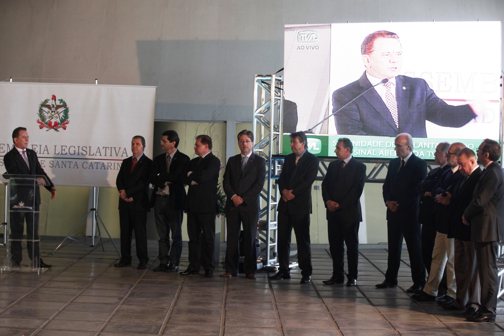 TVAL inicia transmissão em sinal aberto; Assembleia terá rádio FM em 2014