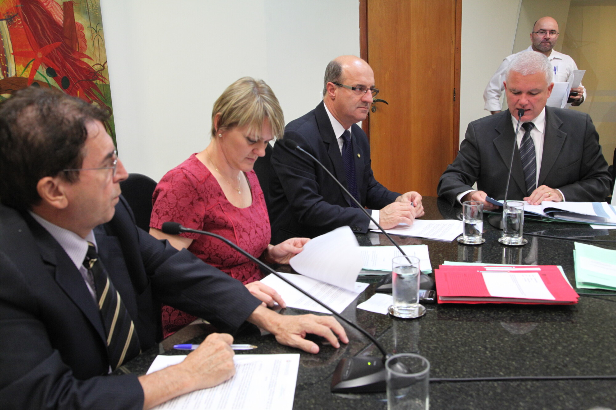 Aprovado PLC que cria cotas a idosos e deficientes na habitação popular