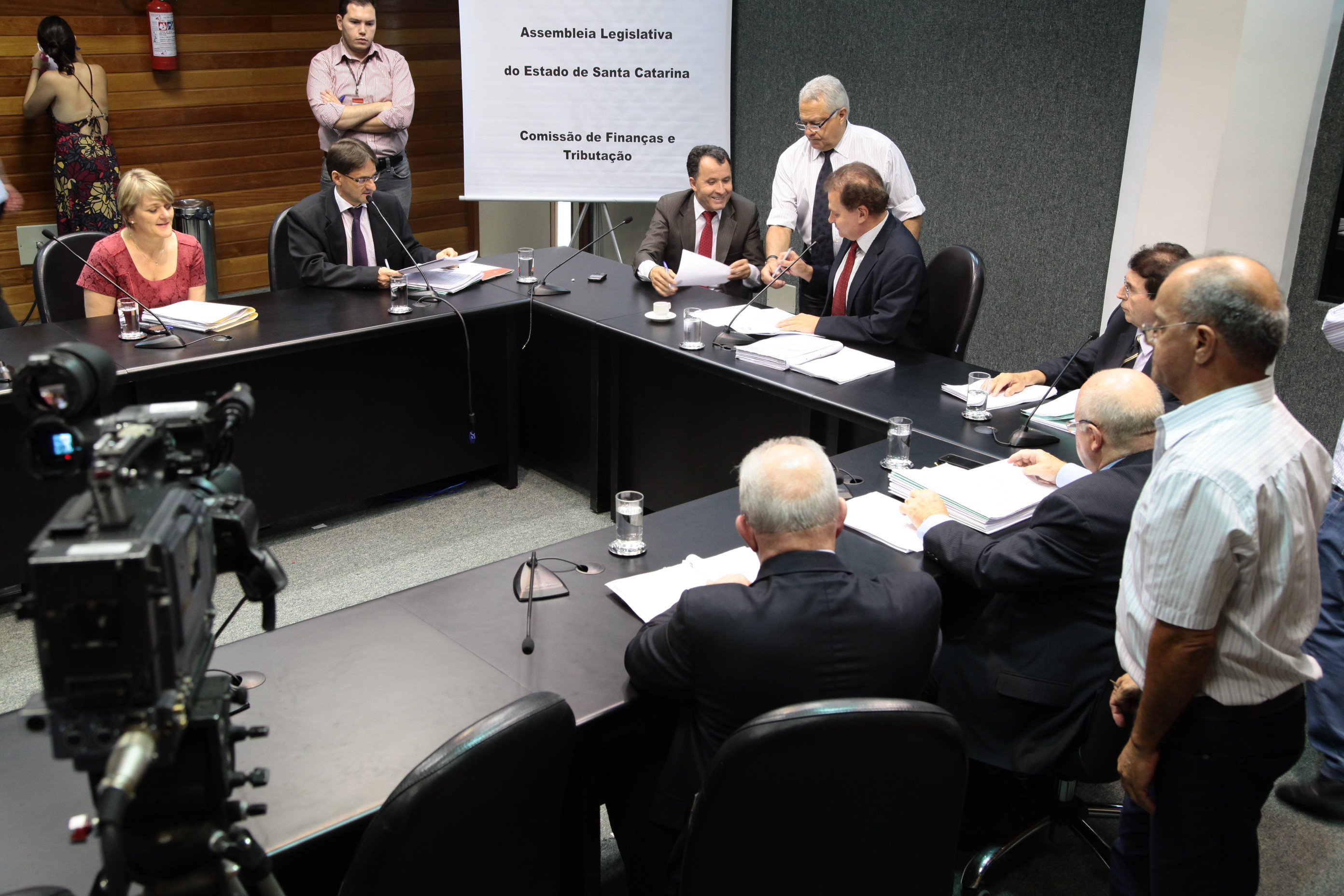 Reunião Extraordinária da Comissão de Finanças e Tributação. Foto: Miriam Zomer/ Agência AL