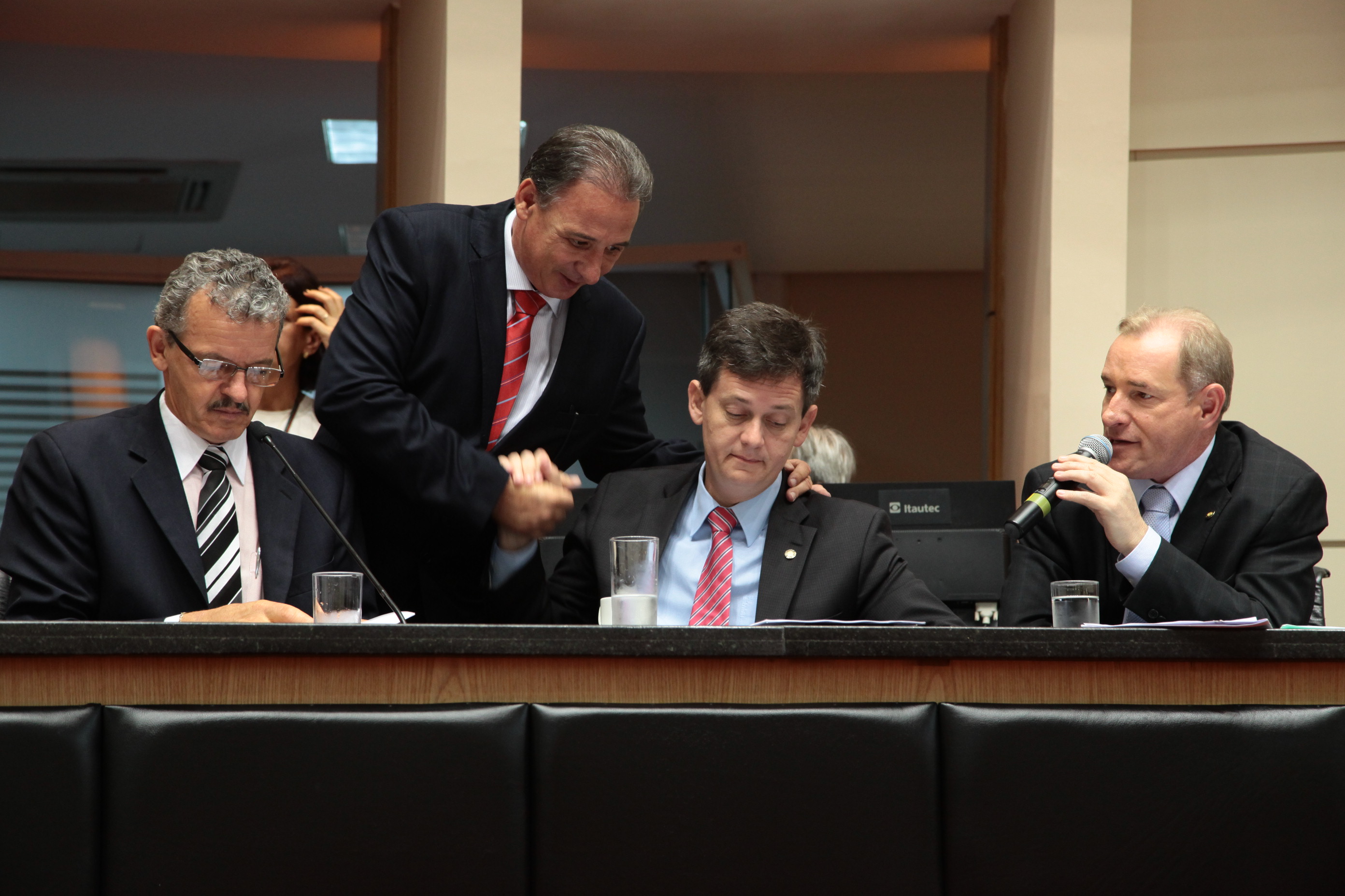 Reunião Extraordinária da Comissão de Constituição e Justiça. Foto: Miriam Zomer/ Agência AL