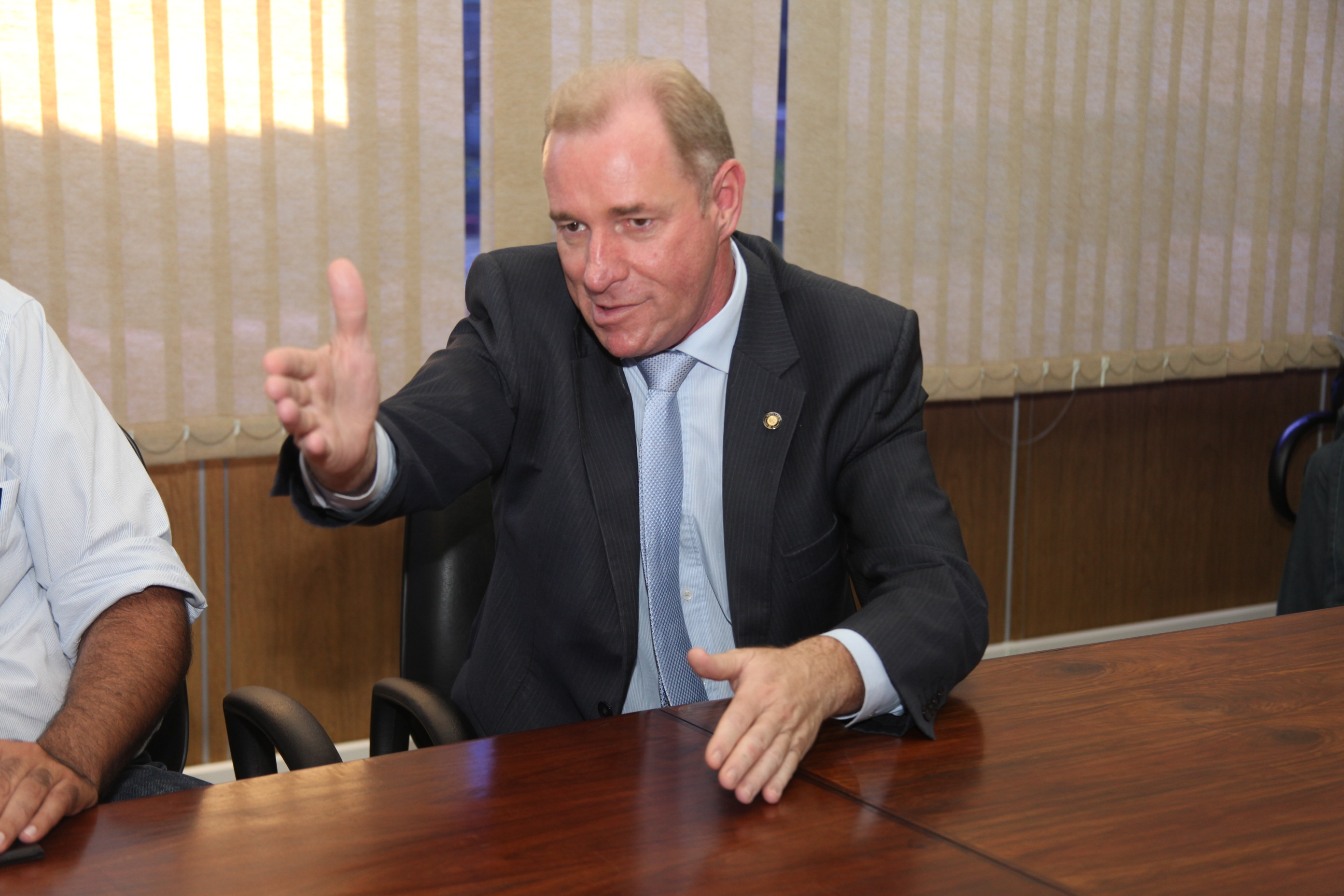 Reunião no DNIT para tratar da duplicação da BR 470. Foto: Fábio Queiroz / Agência AL