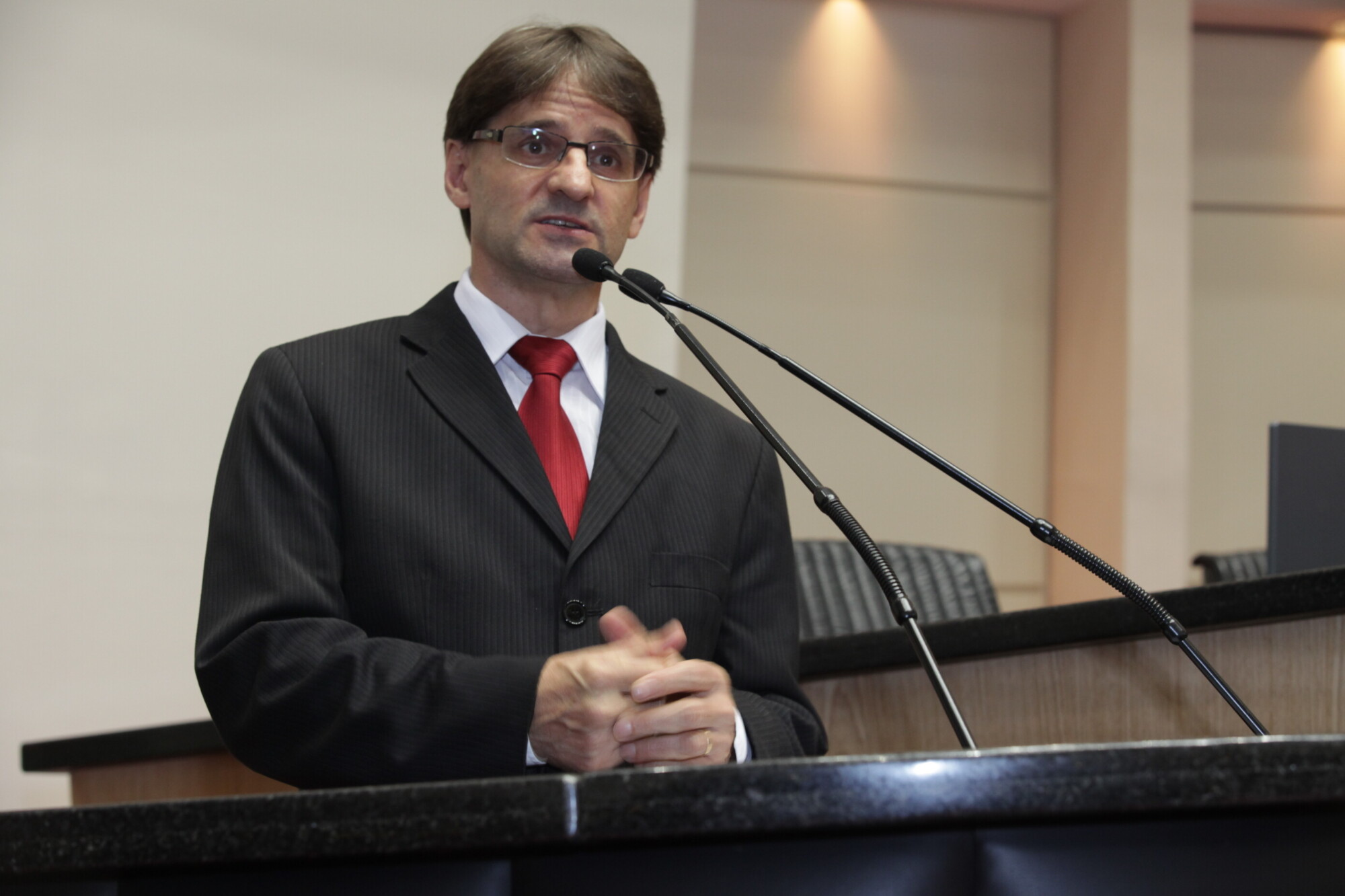 Fórum debate incentivo ao esporte amador