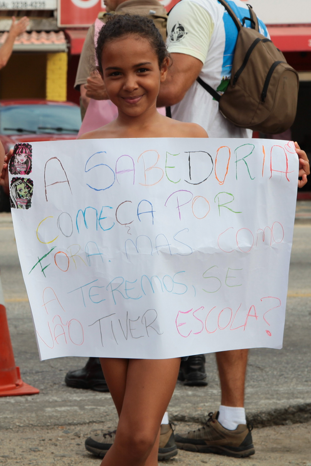 Manifestação pela Escola Jovem do Sul da Ilha - Foto: Juliana Stadnik / Agência AL
