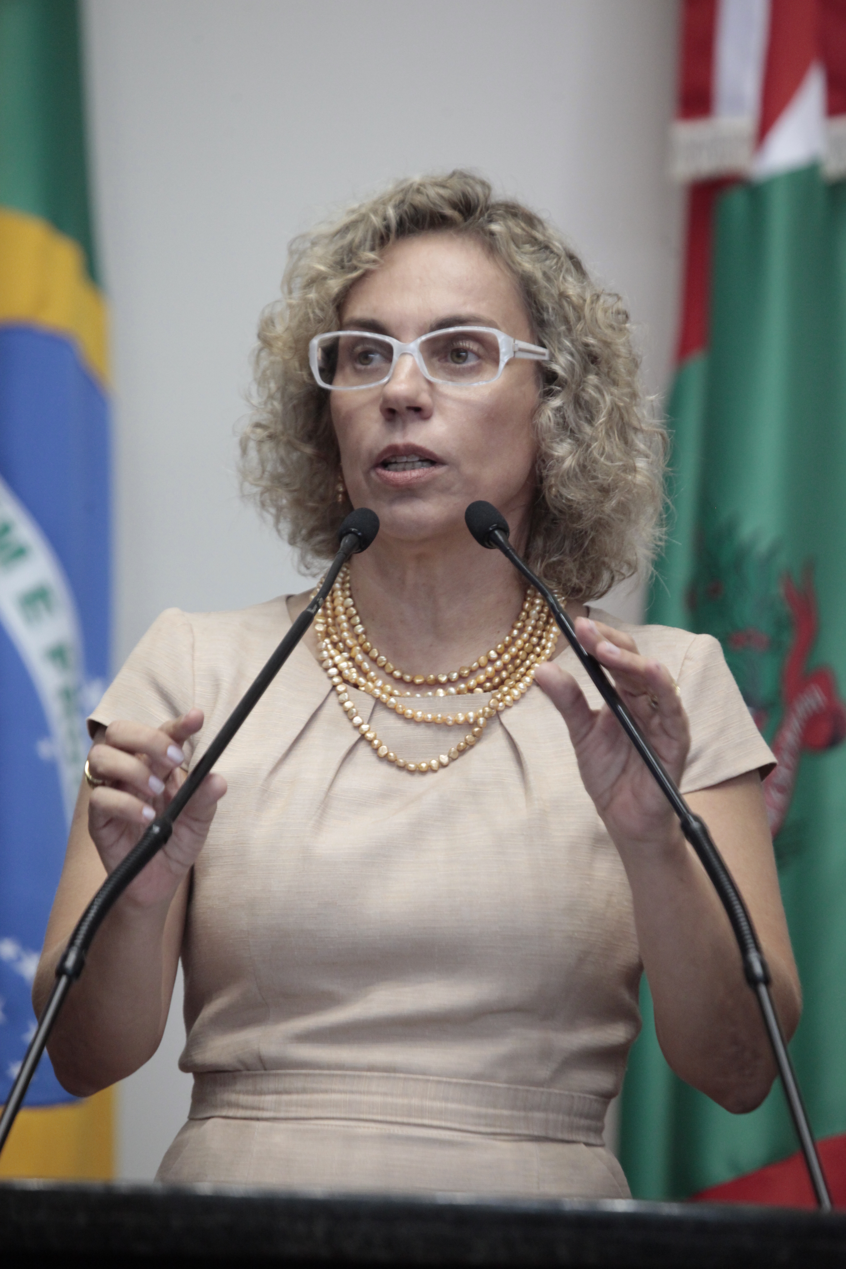 Sessão Ordinária - Plenário Osni Régis. Deputada Ana Paula Lima (PT)  Fotos: Carlos Kilian/Agência AL