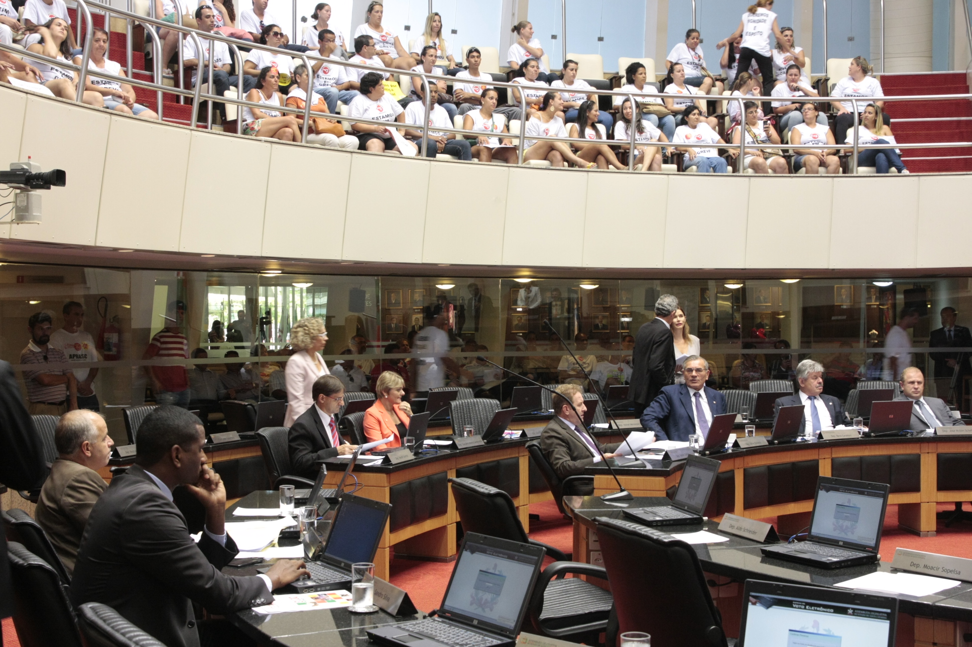 Sessão Plenária - Foto: Eduardo Guedes de Oliveira / Agência AL