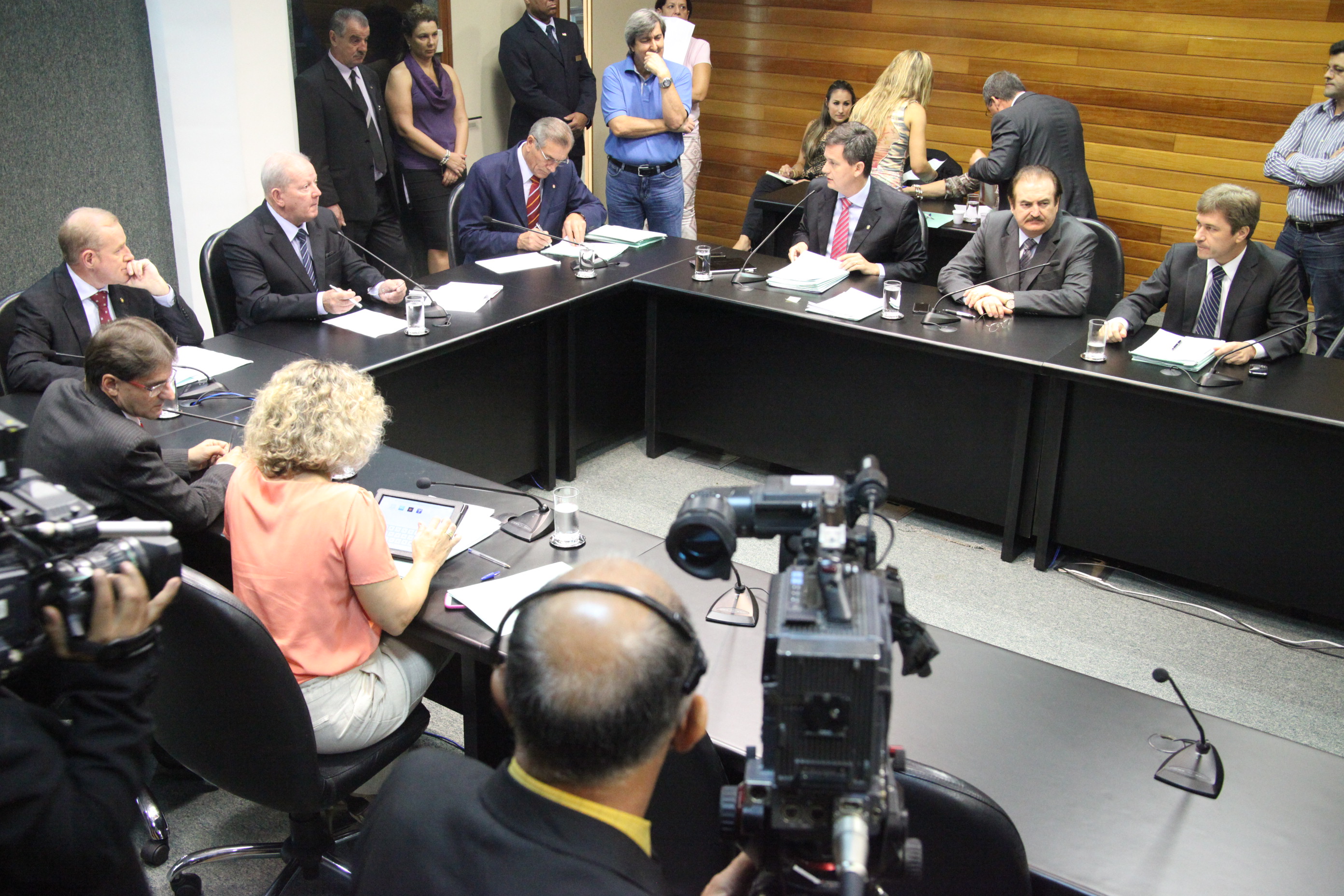 Reunião da Comisão de Constituição e Justiça. Foto: Fábio Queiroz / Agência AL