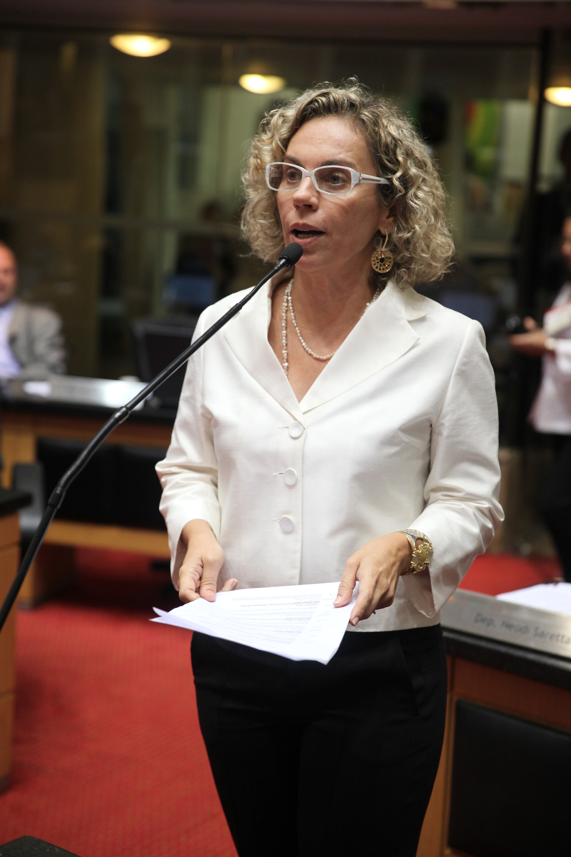 Sessão Plenária - Dep. Ana Paula Lima - Foto: Lucas Gabriel Diniz / Agência AL