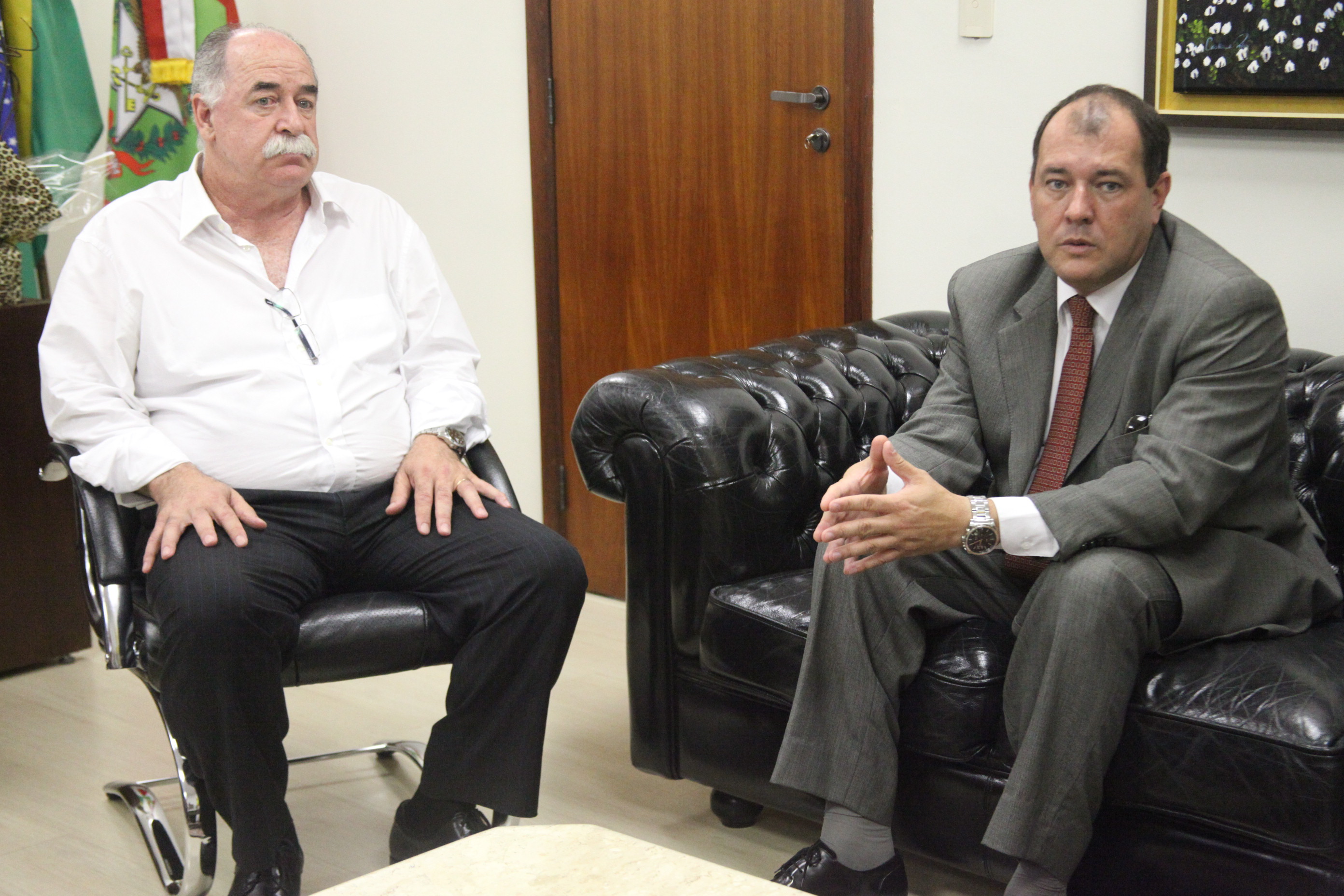 Presidente Romildo Titon reúne-se com membros da Comissão da Verdade. Foto: Fábio Queiroz / Agência AL