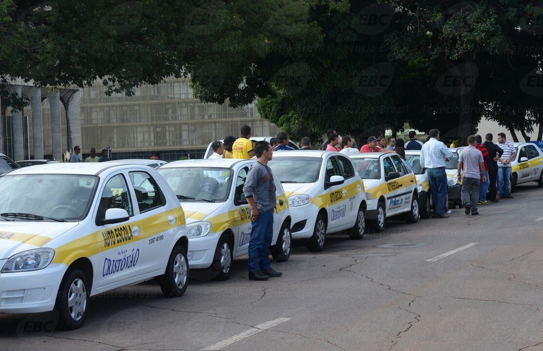 Jovens de baixa renda podem tirar gratuitamente a primeira CNH