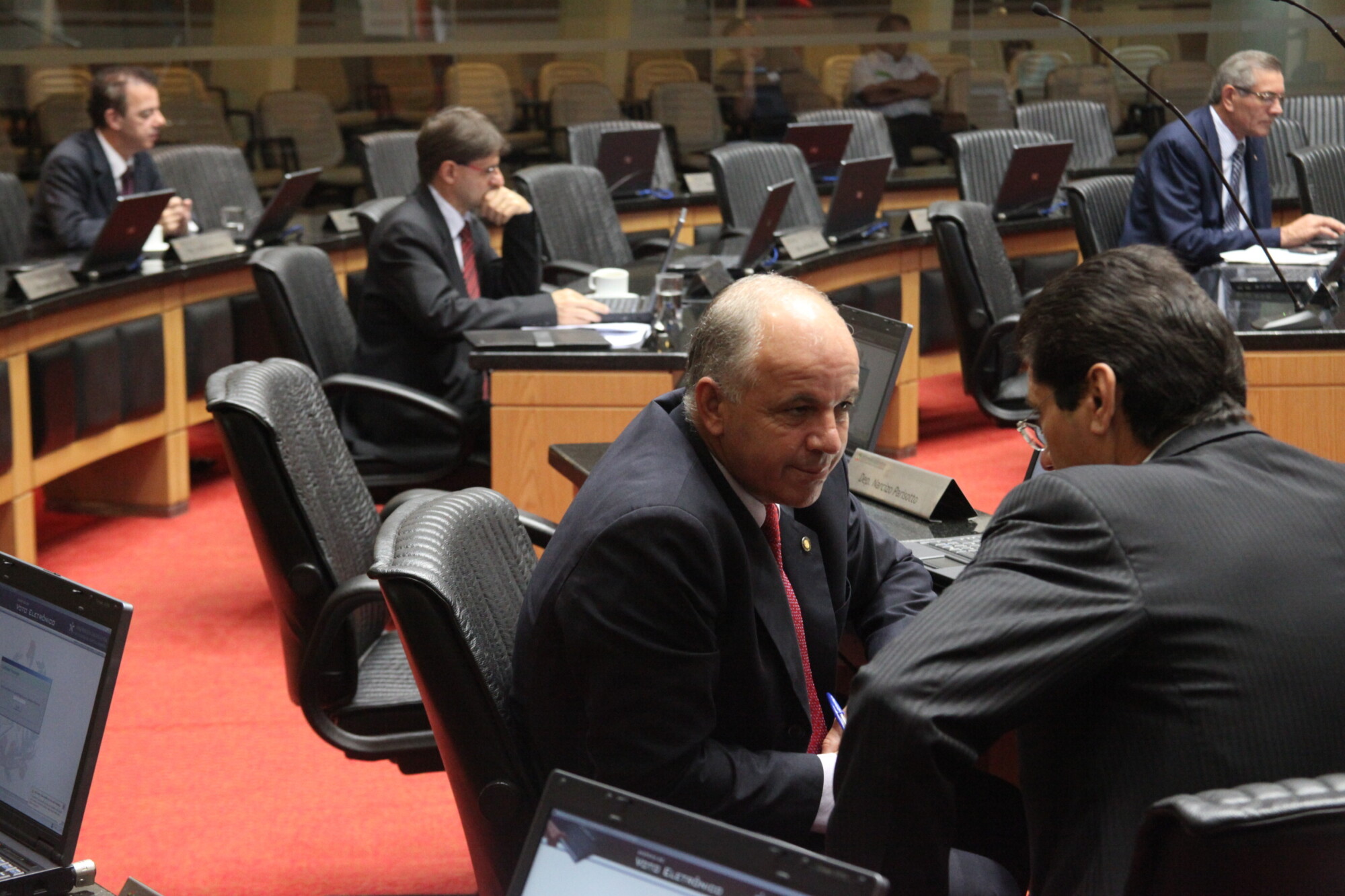 Deputados repercutem campanha da CNBB contra o tráfico humano