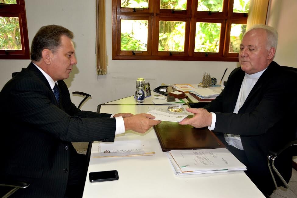 Ponticelli visita arcebispo para tratar da Campanha da Fraternidade